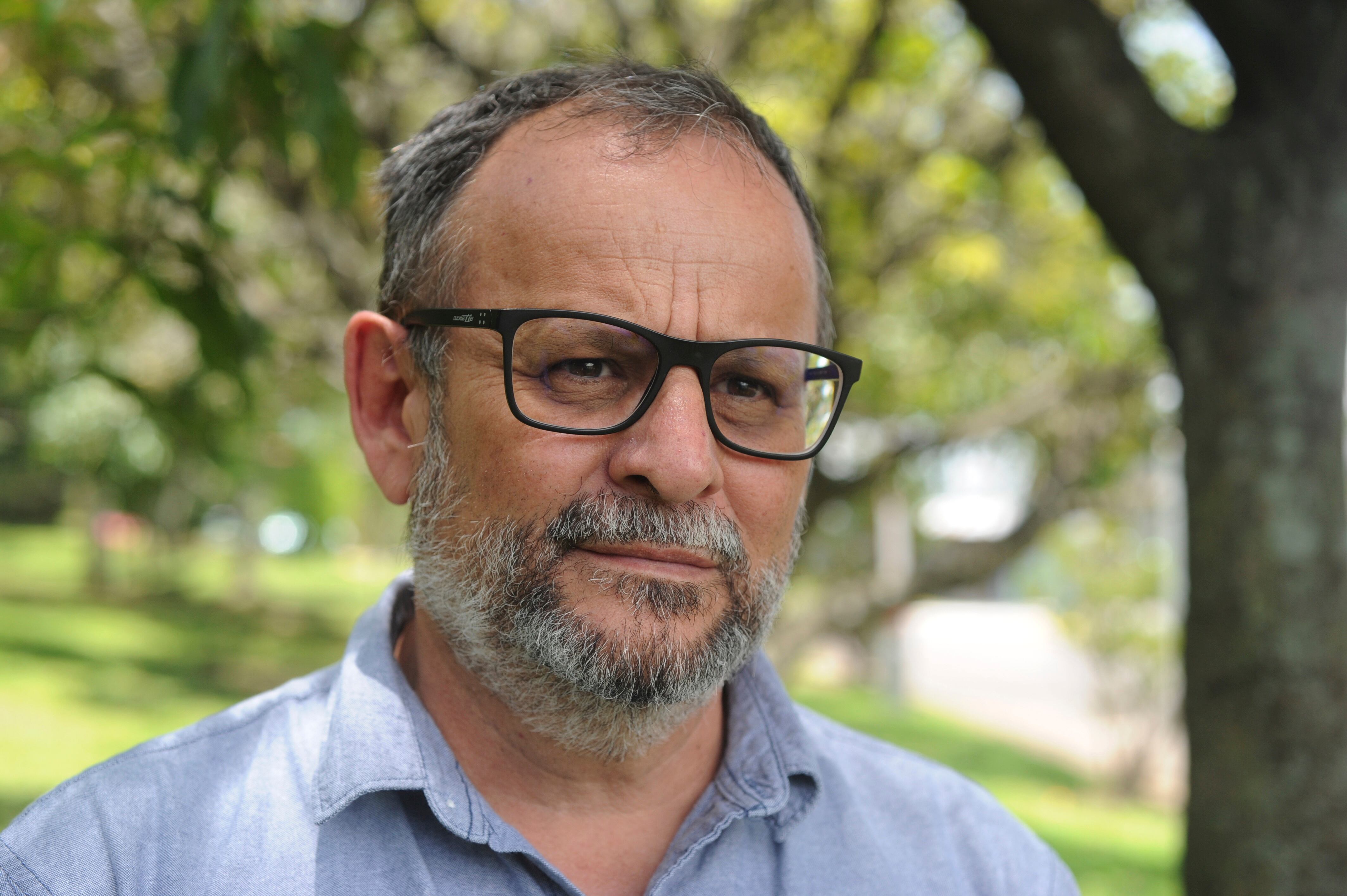 29\08\23 Pavas, Comisión Nacional de Emergencias, sección Gente, retretos al director de gestión de riesgo del CNE Lidier Esquivel geólogo el cual revive los recuerdos que lo marcaron a lo largo de su carrera en CNE. Fotos: Jorge Navarro Para La Nacion.