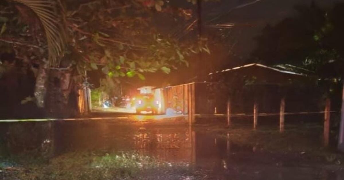 Una mujer fue asesinada de un balazo en Limoncito la tarde de este viernes.