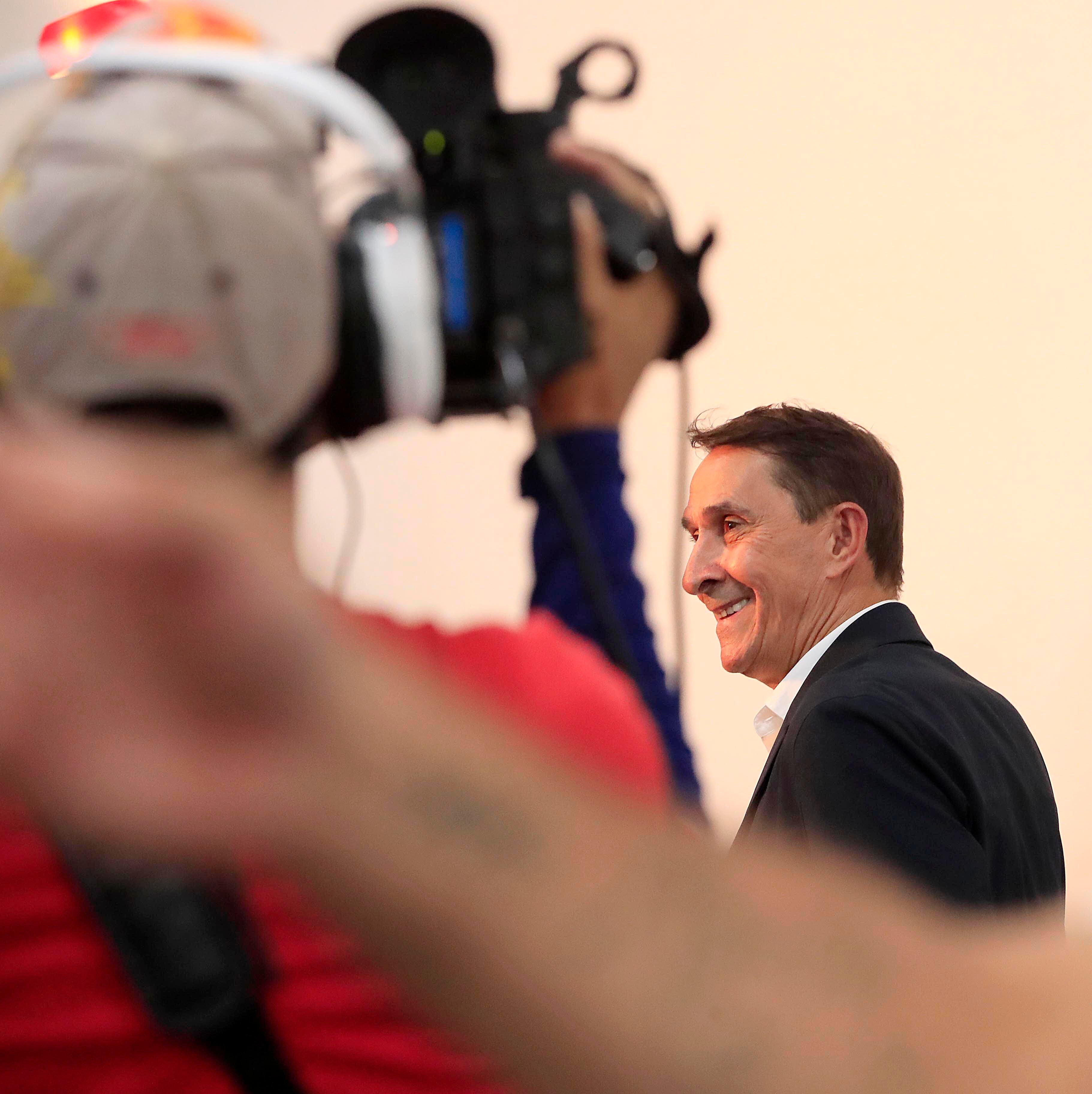 12/03/2024 Turrucares. Este martes fue presentado Alexandre Borges Guimaraes como nuevo director técnico de Liga Deportiva Alajuelense, en las instalaciones del Centro de Alto Rendimiento (CAR). A Guima lo acompañarán dos brasileños y Bryan Ruiz, quienes fueron presentados por el gerente deportivo, Javier Santamaría. Foto: Rafael Pacheco Granados