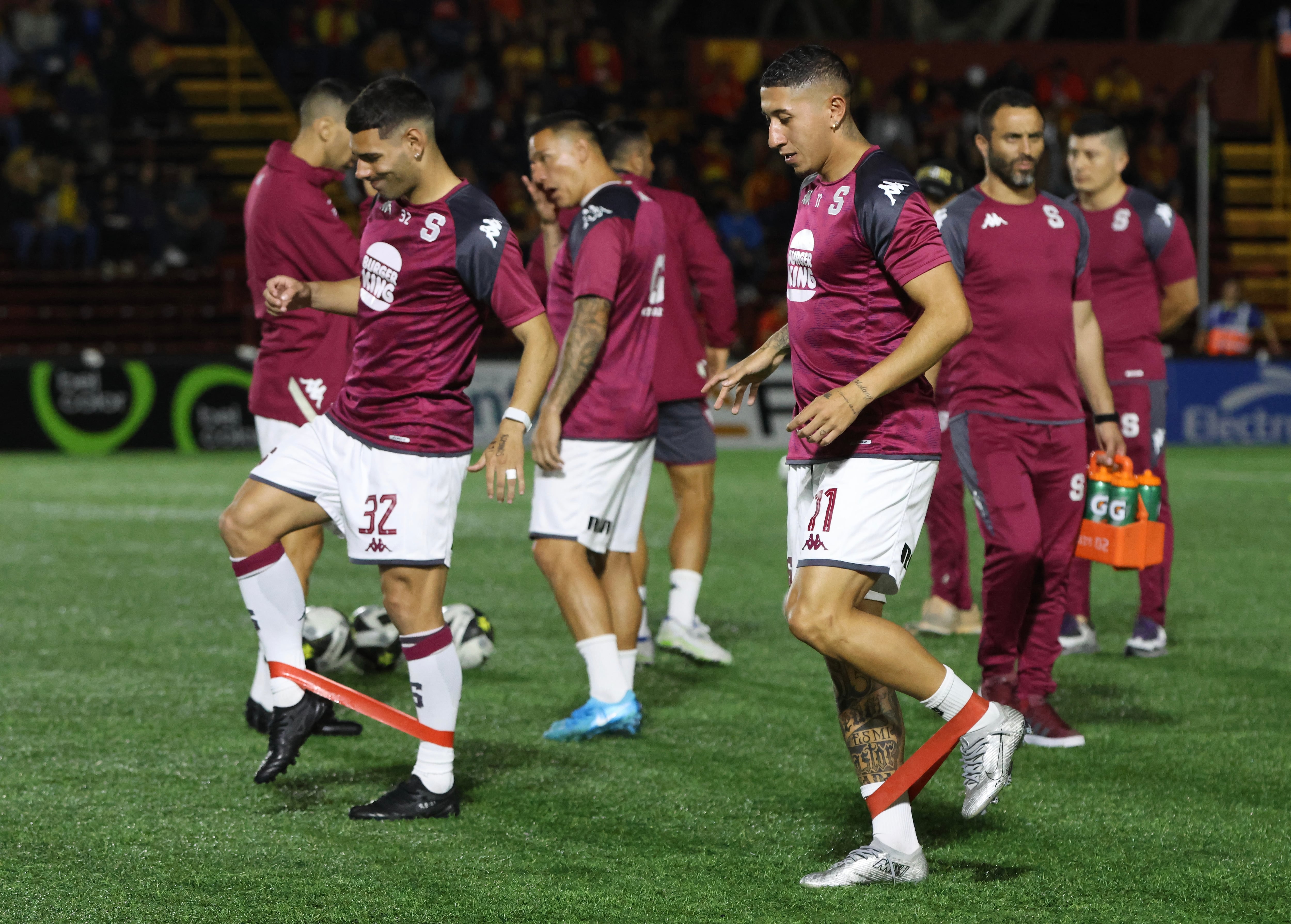 Ambiente previo juego entre Herediano vs Saprissa por el segundo partido de la semifinal / foto Mayela López