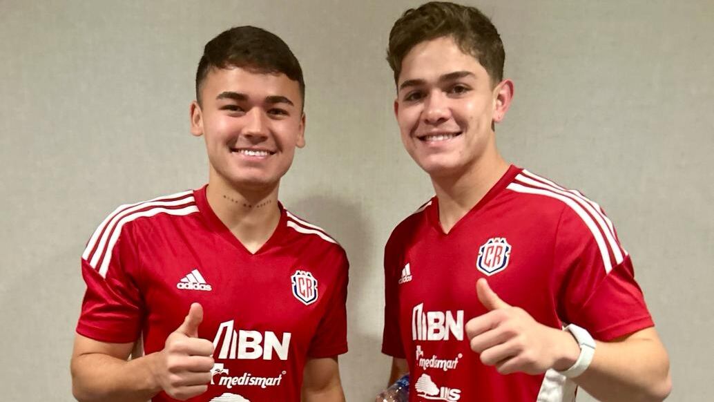 Manfred Ugalde y Brandon Aguilera son de las principales cartas de Costa Rica para el repechaje ante Honduras.