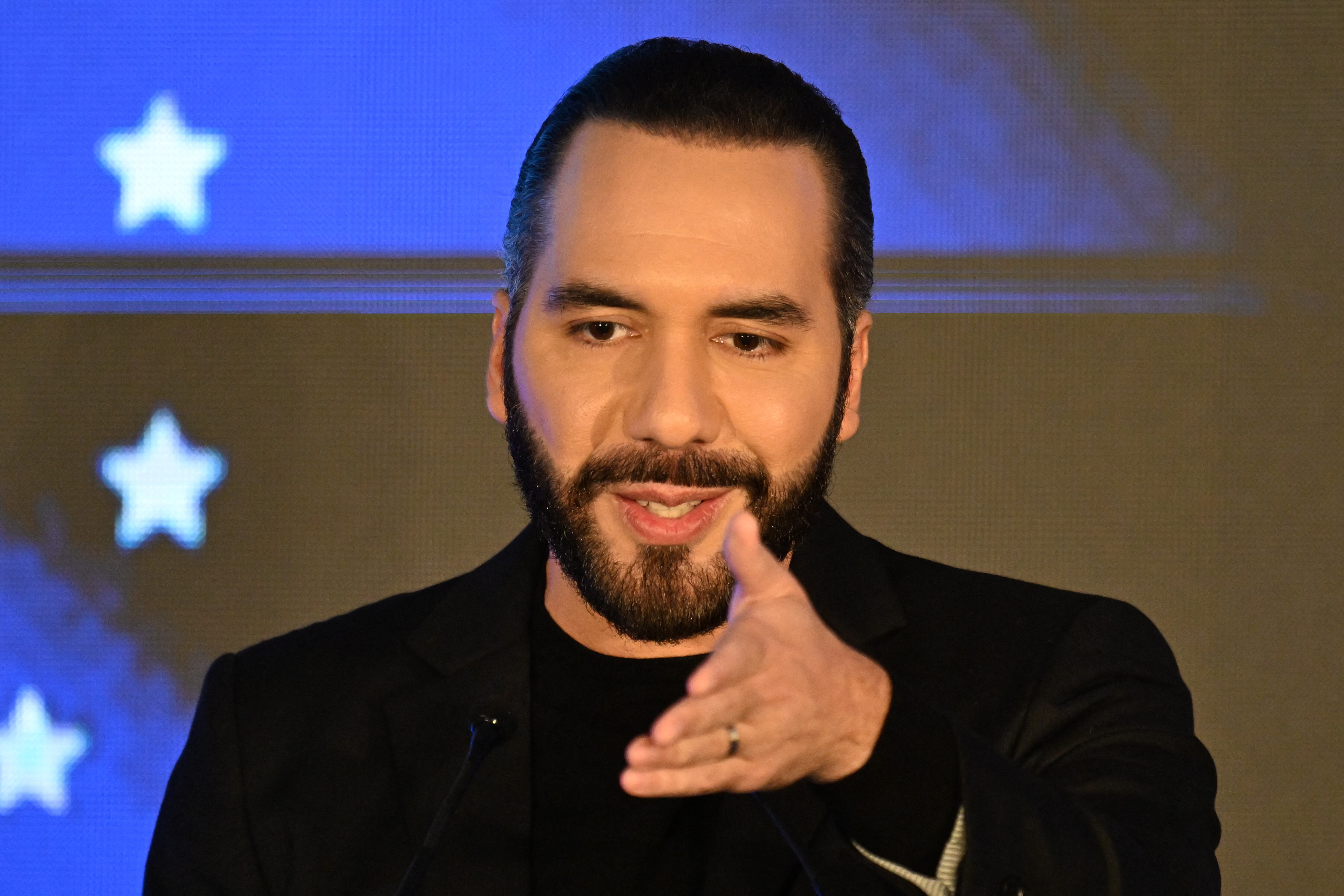 Primer plano del presidente salvadoreño Nayib Bukele