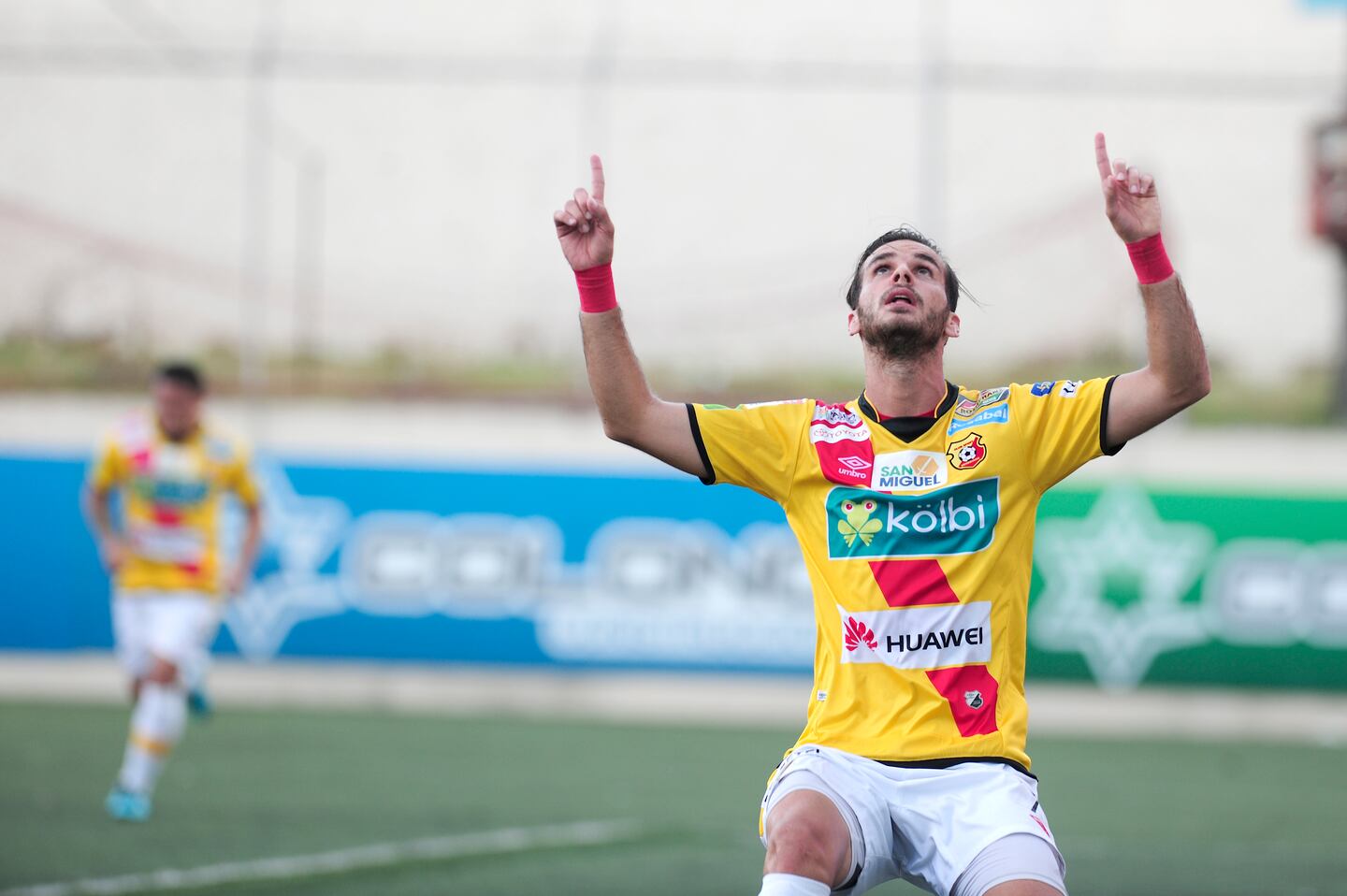 Yendrick Ruiz se incorpora a los entrenamientos del Herediano este ...