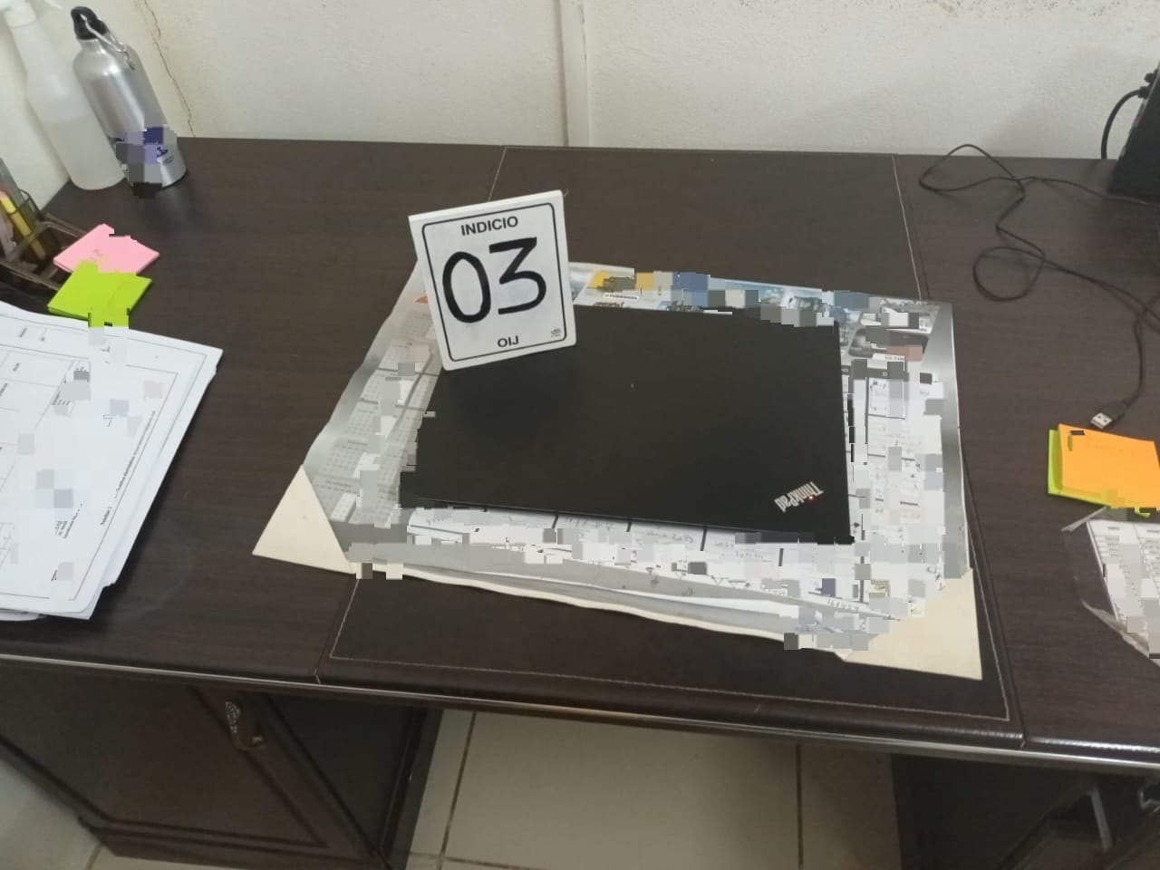 Los agentes decomisaron evidencia importante.