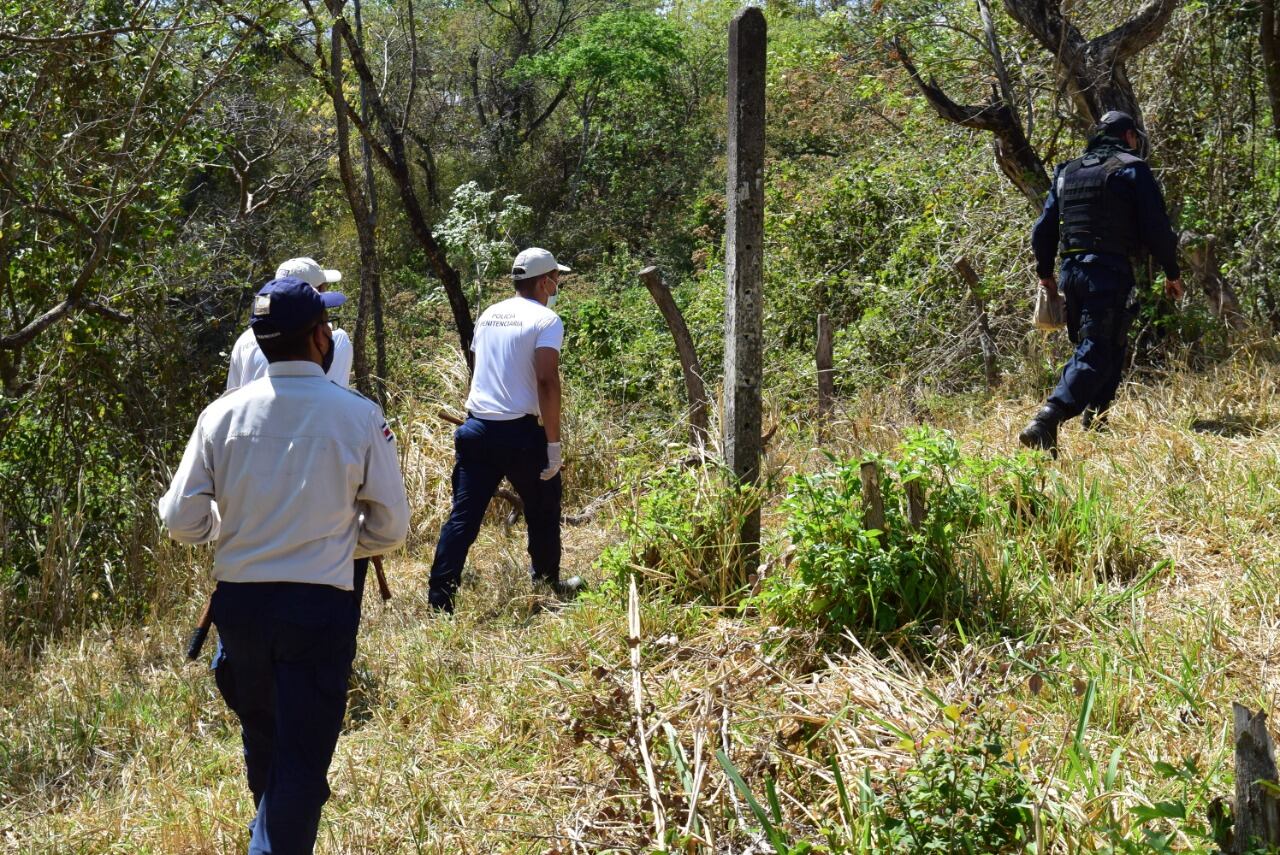 Desde las 10:30 a. m se activó la búsqueda de Brenes, por la periferia del complejo Occidente, sin que se tenga pistas de su paradero. Foto: Ministerio de justicia.