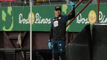 La reacción de Minor Álvarez al ser suplente de Abraham Madriz en el marco de Saprissa