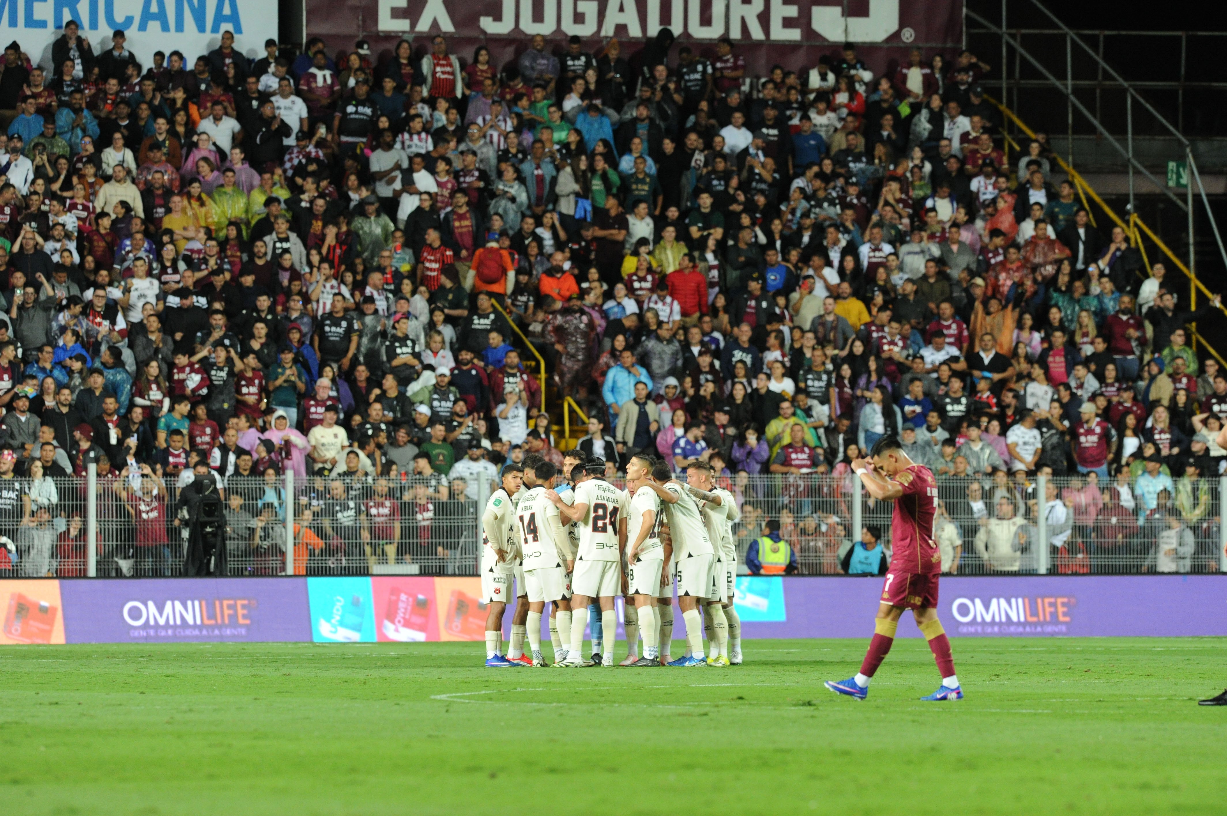 Clásico Saprissa vs Alajuelense.