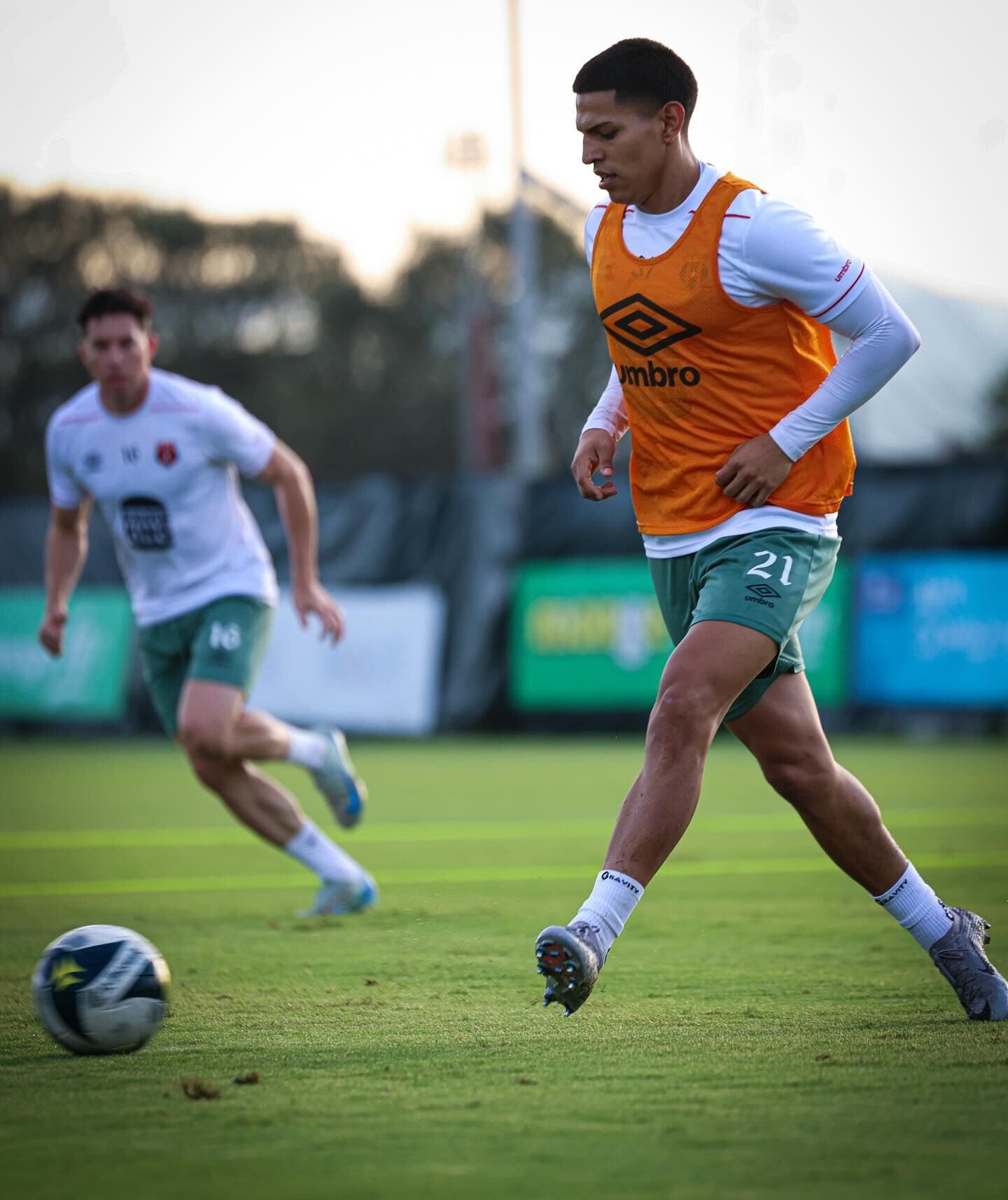El fichaje de Alejandro Bran pareciera tener una buena aceptación entre la afición de Liga Deportiva Alajuelense.