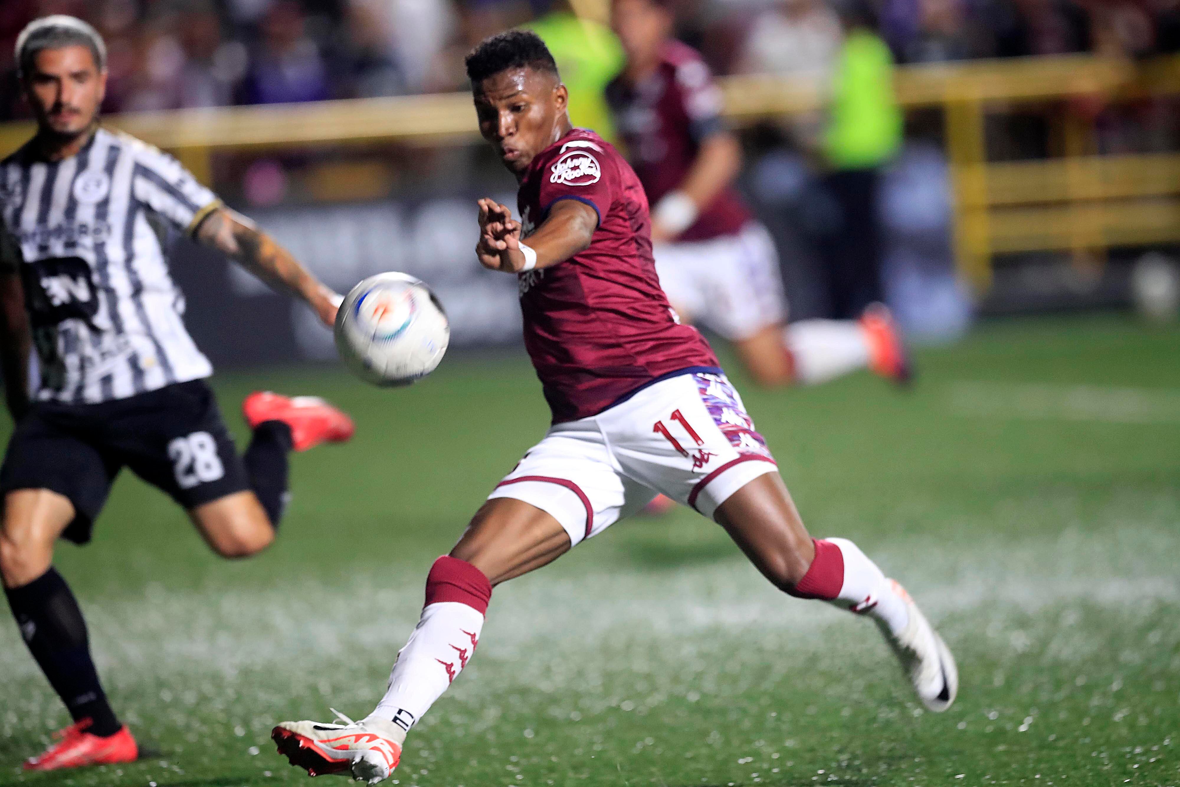 27/01/2024 Estadio Ernesto Rohrmoser, Pavas. Sporting FC recibió al Deportivo Saprissa, en partido de la jornada 5 del Torneo de Clausura 2024, Copa Promérica. Foto: Rafael Pacheco Granados