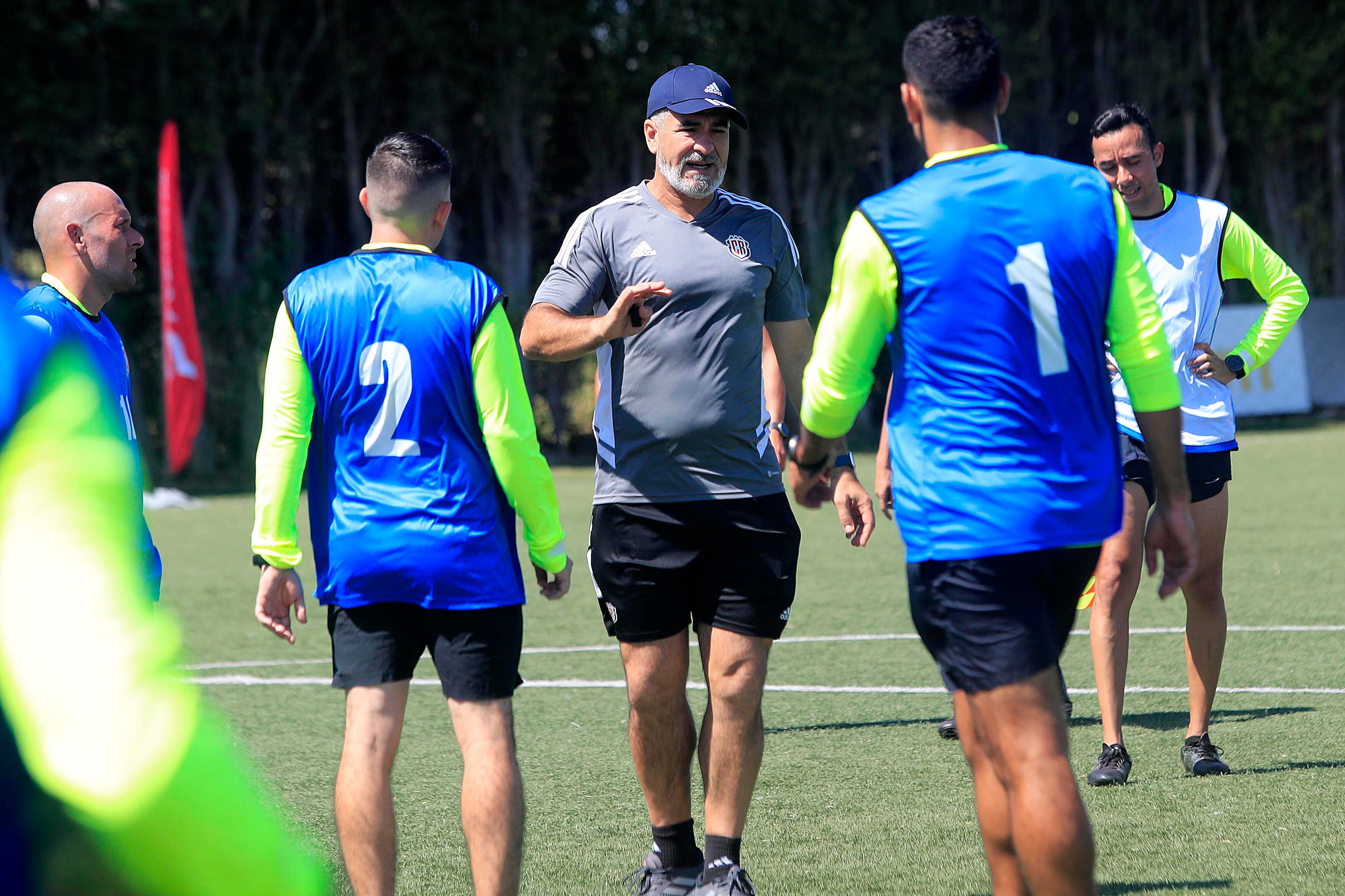 08/01/20023 Proyecto Gol. Los árbitros empezaron, este lunes por la mañana, su pretemporada de entrenamientos como parte de la preparación para poder dirigir el Torneo de Clausura, de la Liga Promérica.