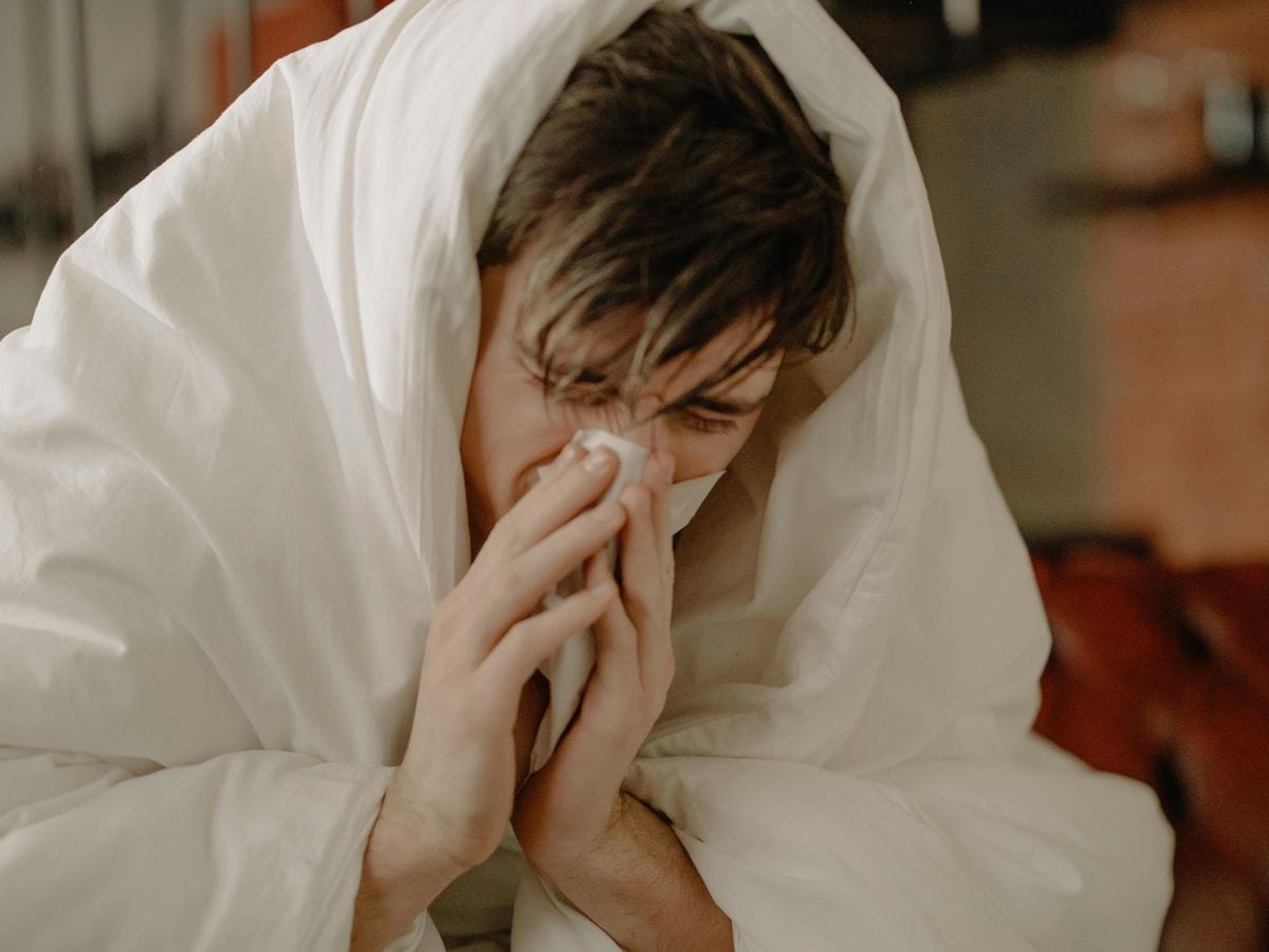 La influenza, es decir la gripe, está golpeando más duro de la cuenta y hay una razón por la que sucede.