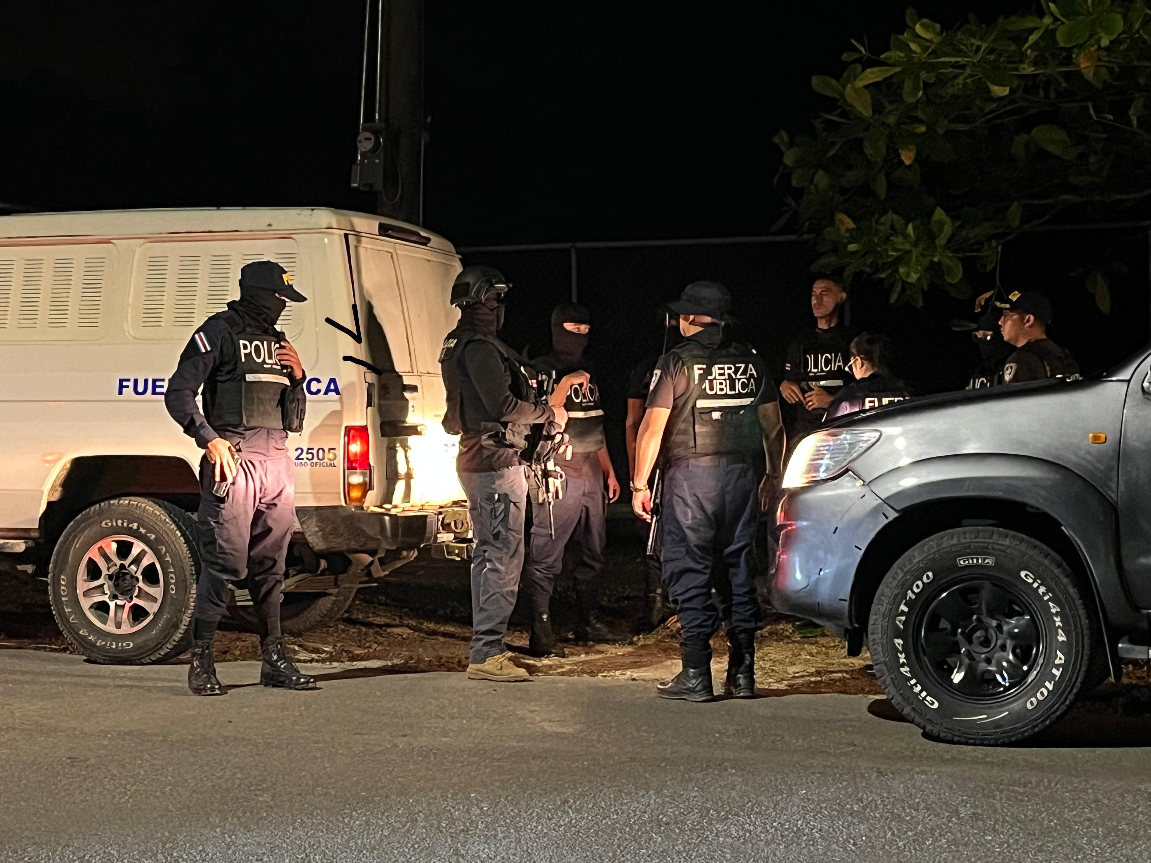Detención de dos familiares de Coco Guácimo