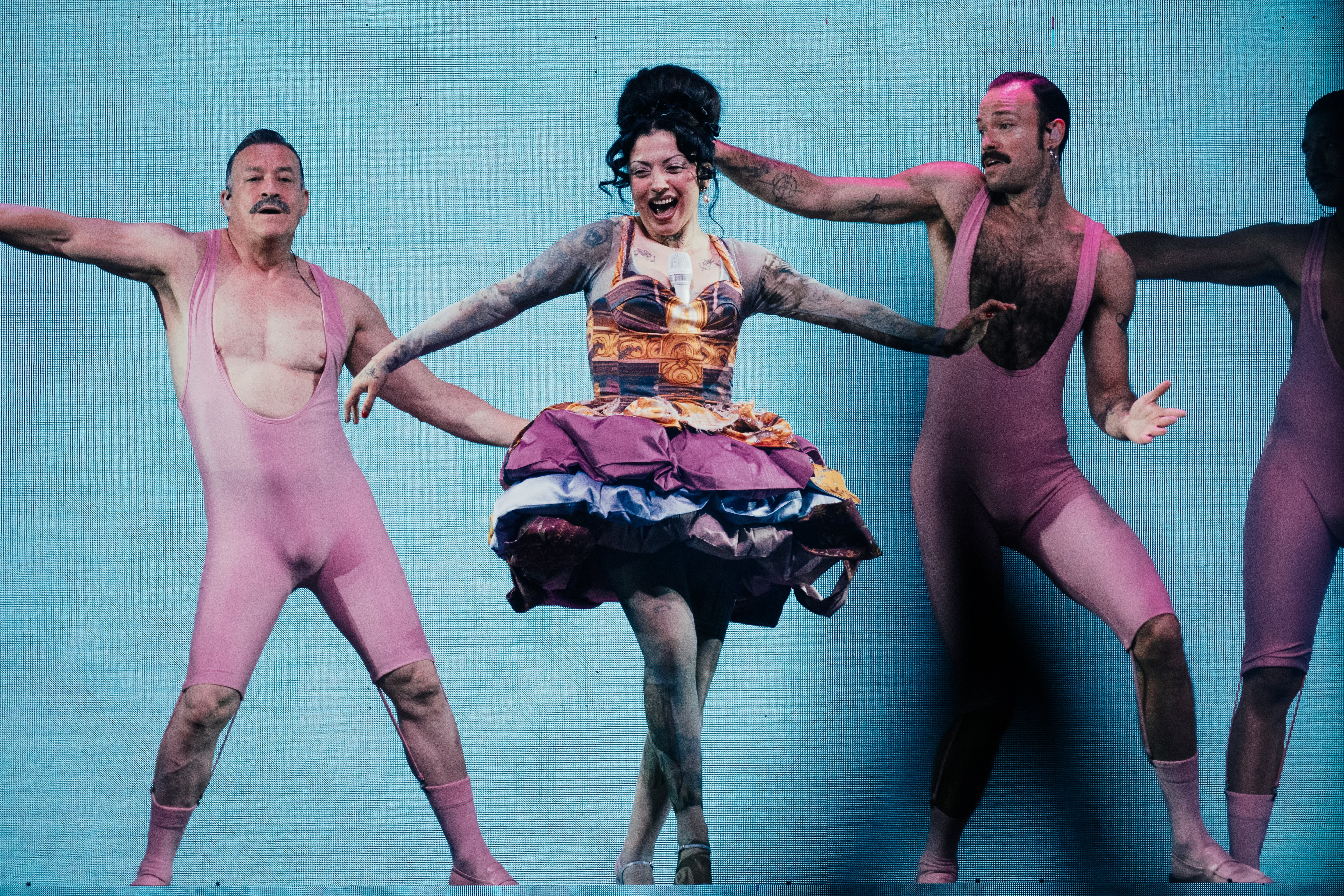 Artistas en concierto.