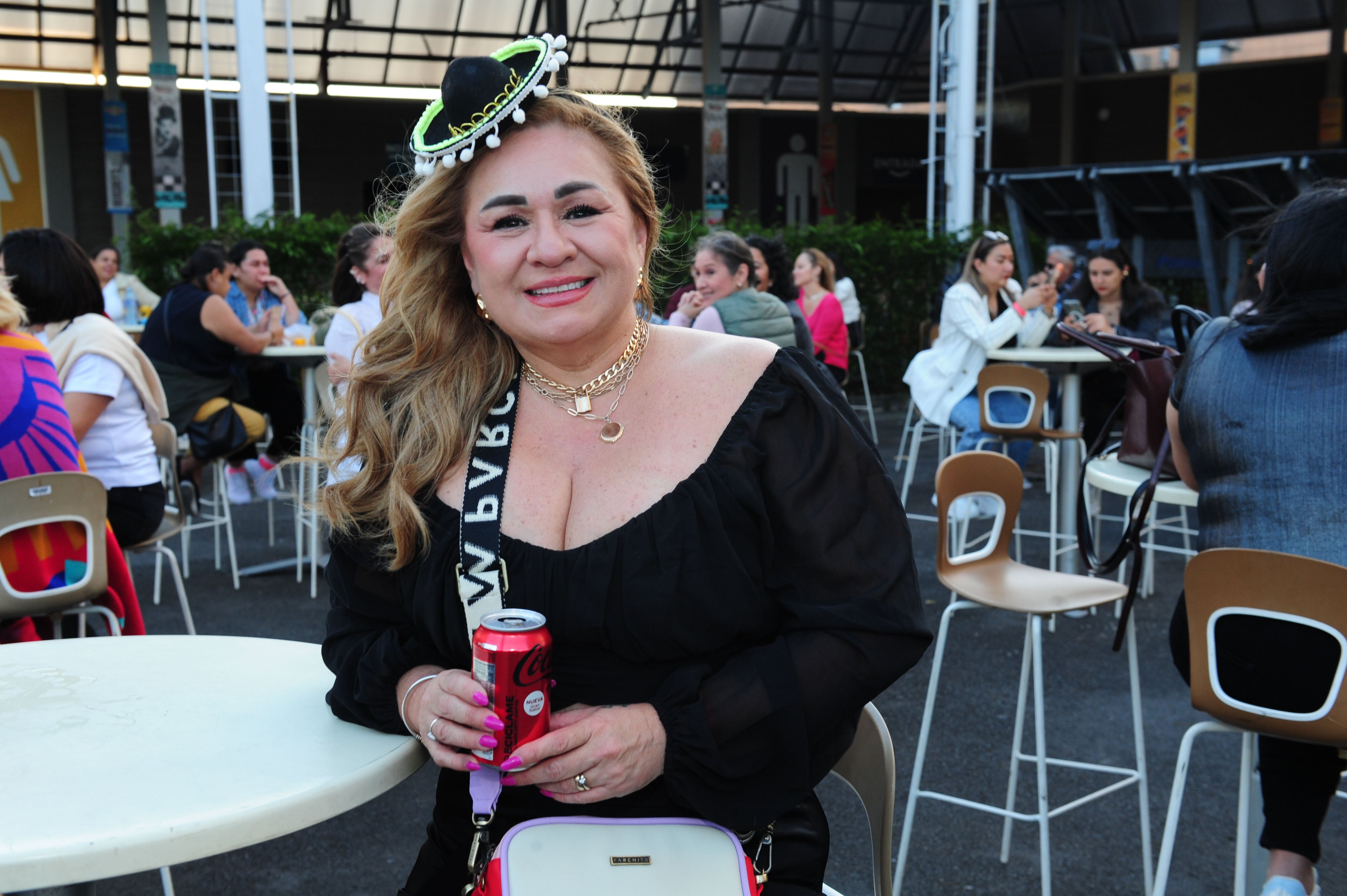 Tour con PANDORA Y FLANS