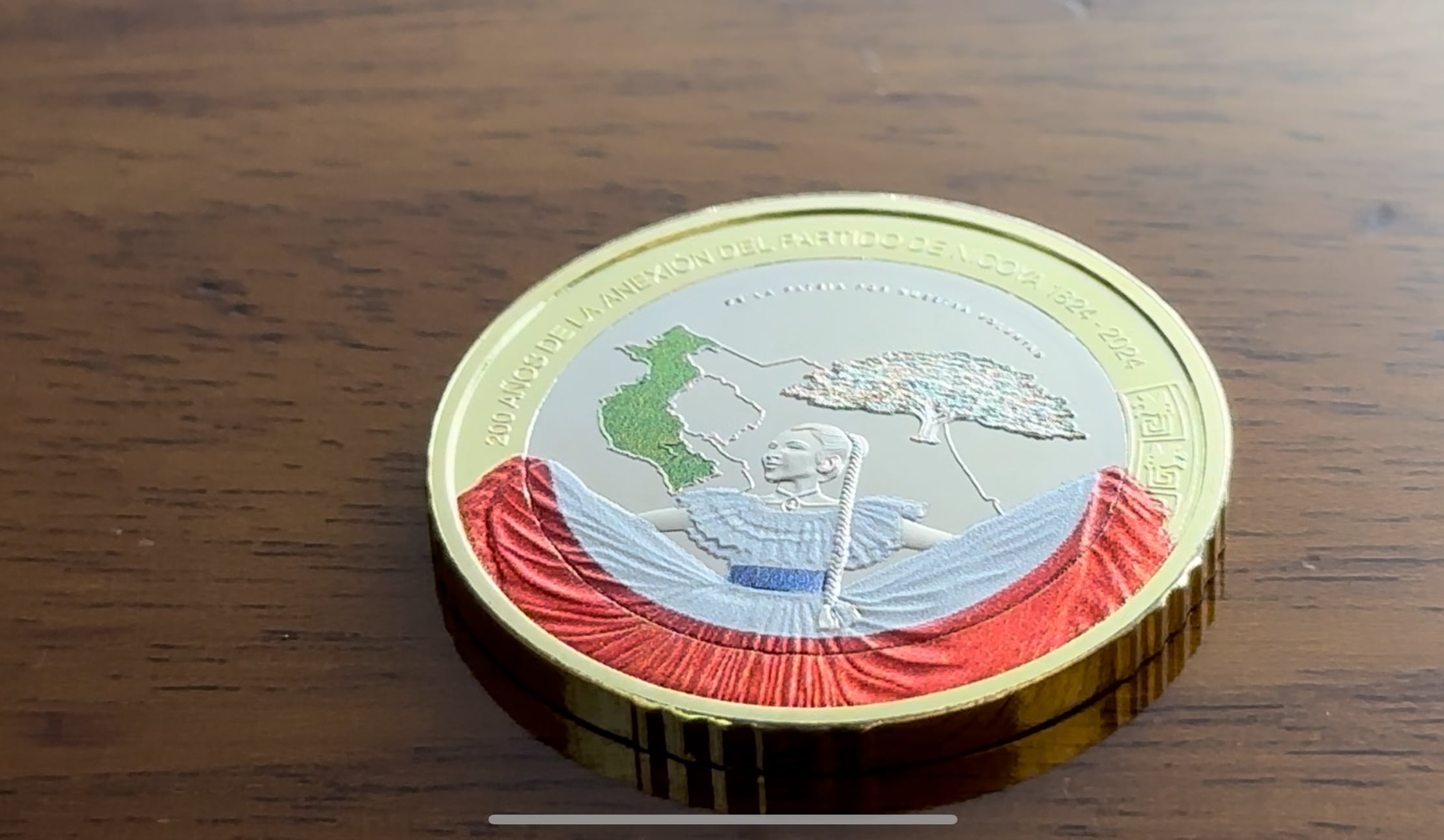 Moneda de 500 conmemorativa del bicentenario de la Anexión del Partido de Nicoya | El Financiero | Foto: BCCR