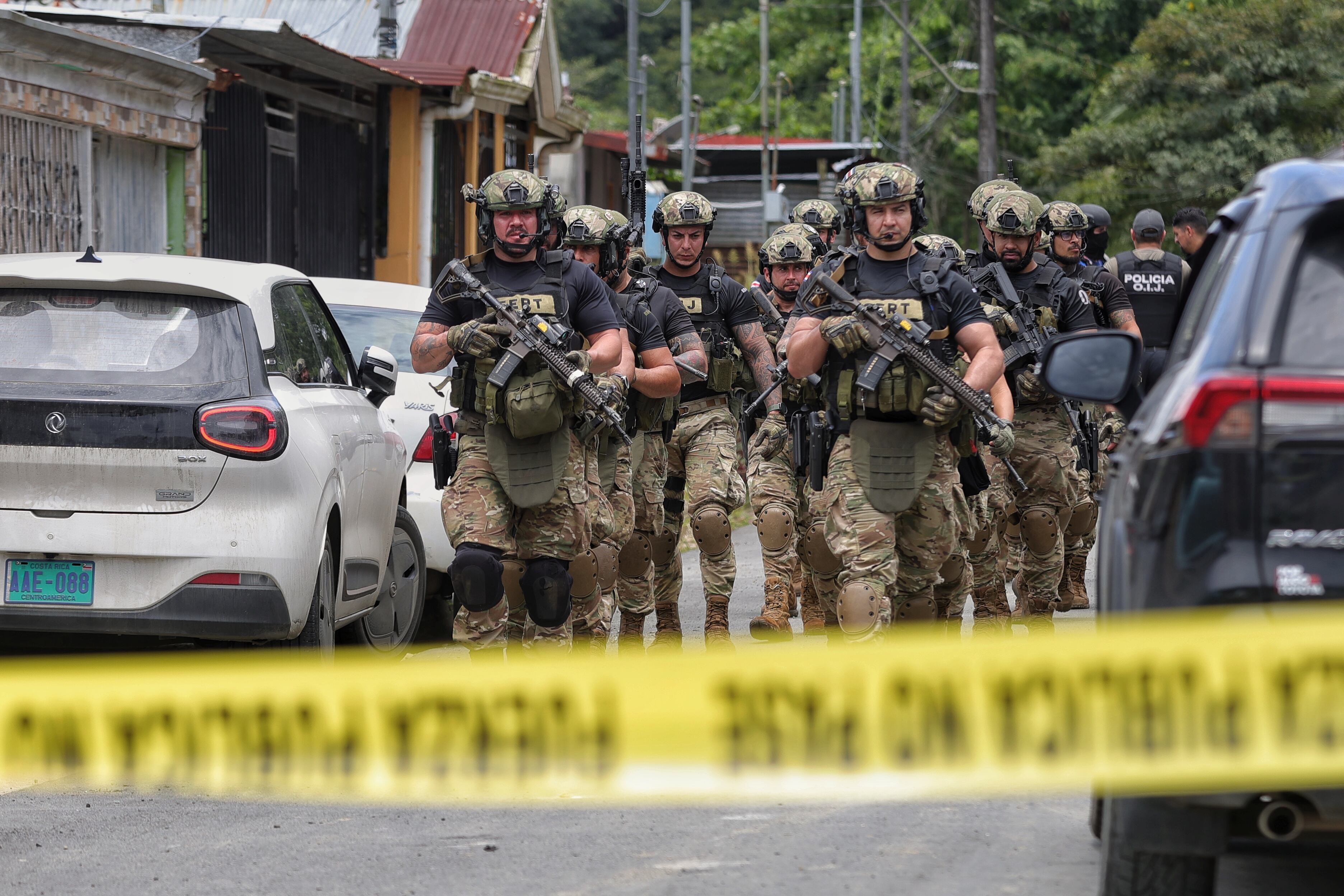 13/08/2025/ Allanamientos en barrio Atlántida para detener a socios de Tony Peña Russell, Caso se conoce como Tony’s boys Grupo se constituyó tras la captura de Tony el año pasado / foto John Durán