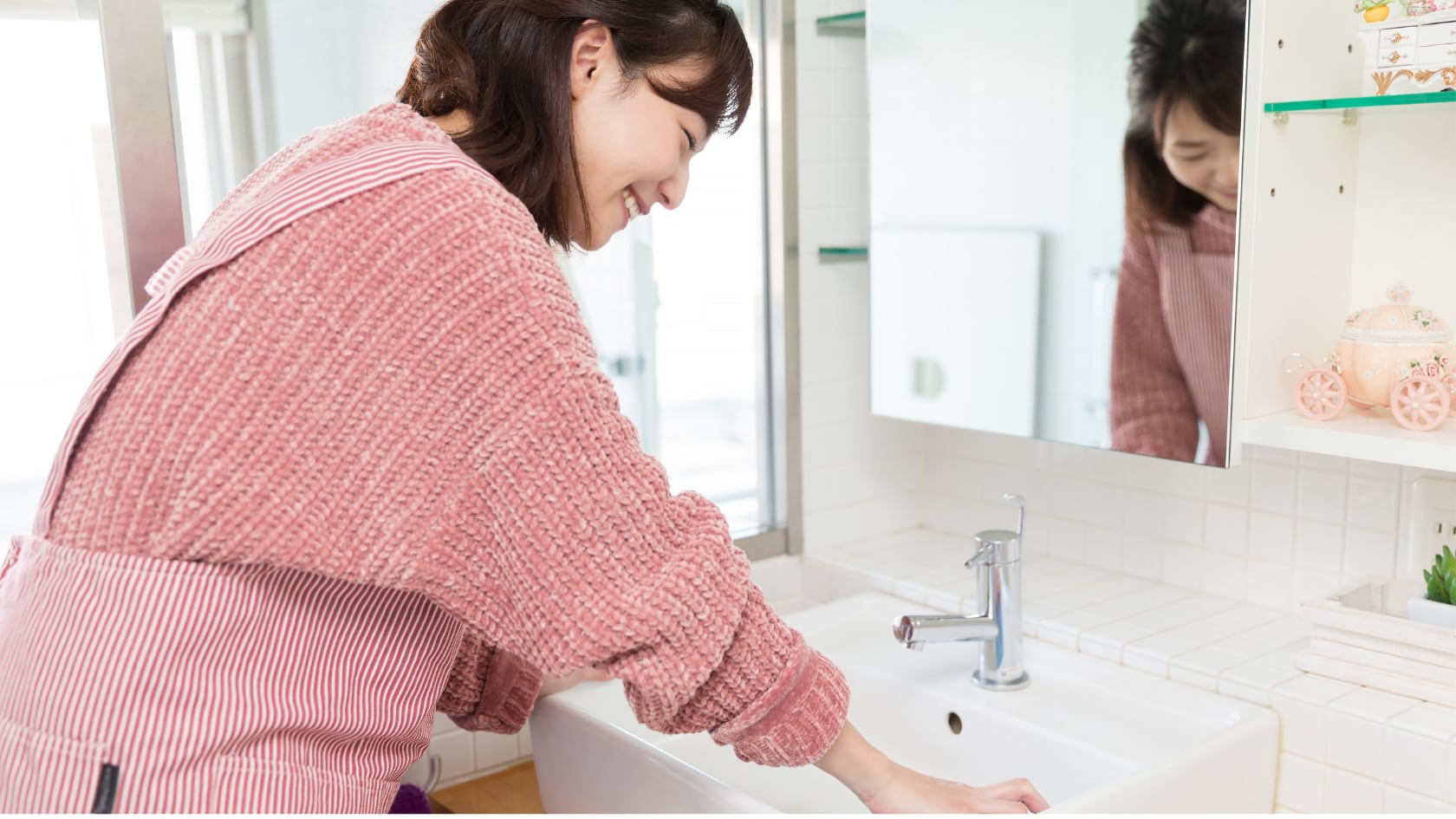 El uso de ingredientes naturales y una correcta ventilación permite eliminar el olor a baño sin recurrir a productos químicos agresivos.