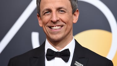 Trump pide a NBC despedir a Seth Meyers por burlas sobre sus vínculos con Epstein