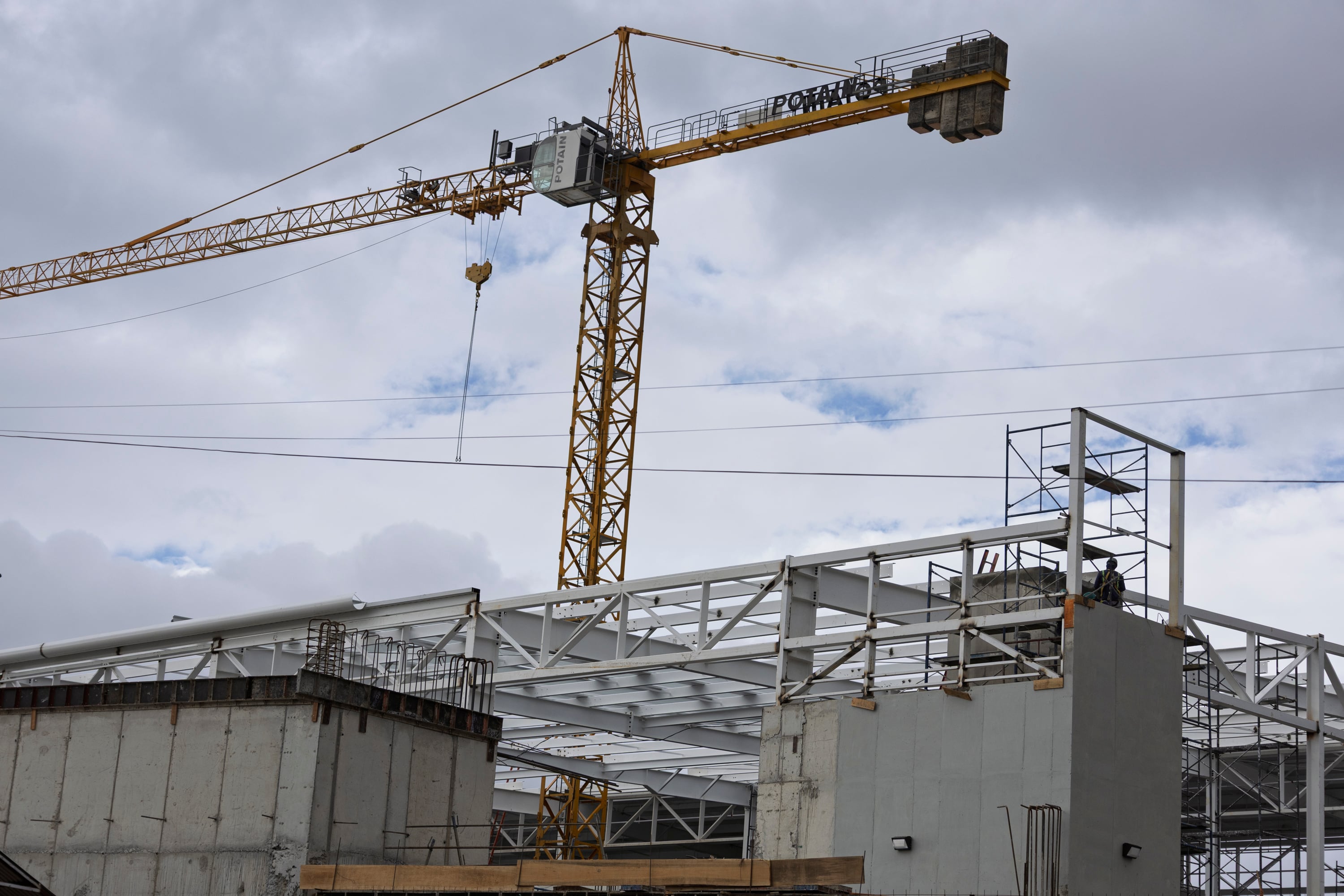 15/05/2026, San José, Goicoechea, construccion del Almacen El Rey en Guadalupe.