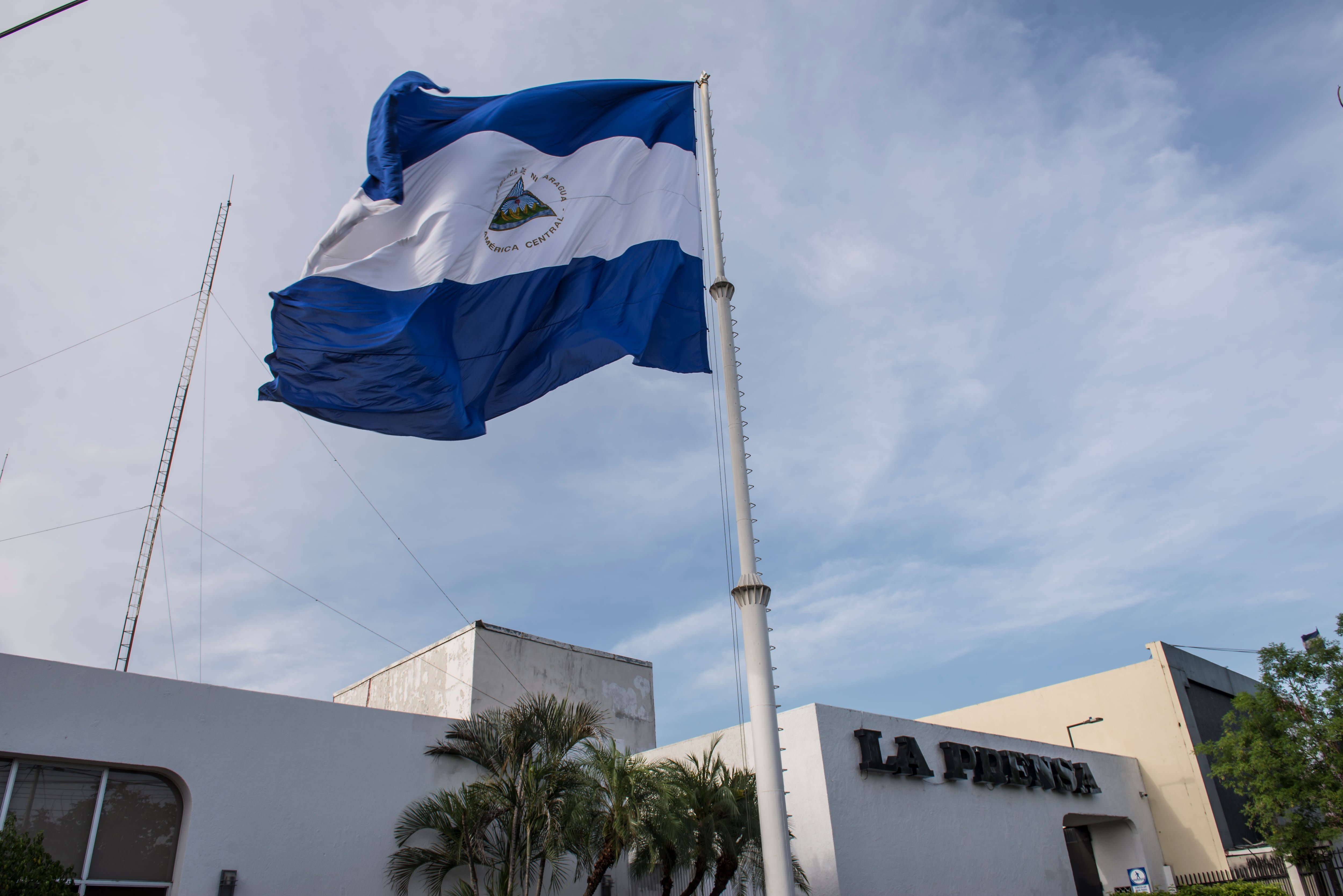 Fachada de La Prensa de Nicaragua, al norte de Managua, antes del secuestro de las instalaciones por parte de la dictadura de Daniel Ortega y Rosario Murillo