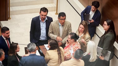 Oposición acusa al gobierno de bloquear agenda legislativa a propósito: ‘Nadie apoya jornadas 4-3′