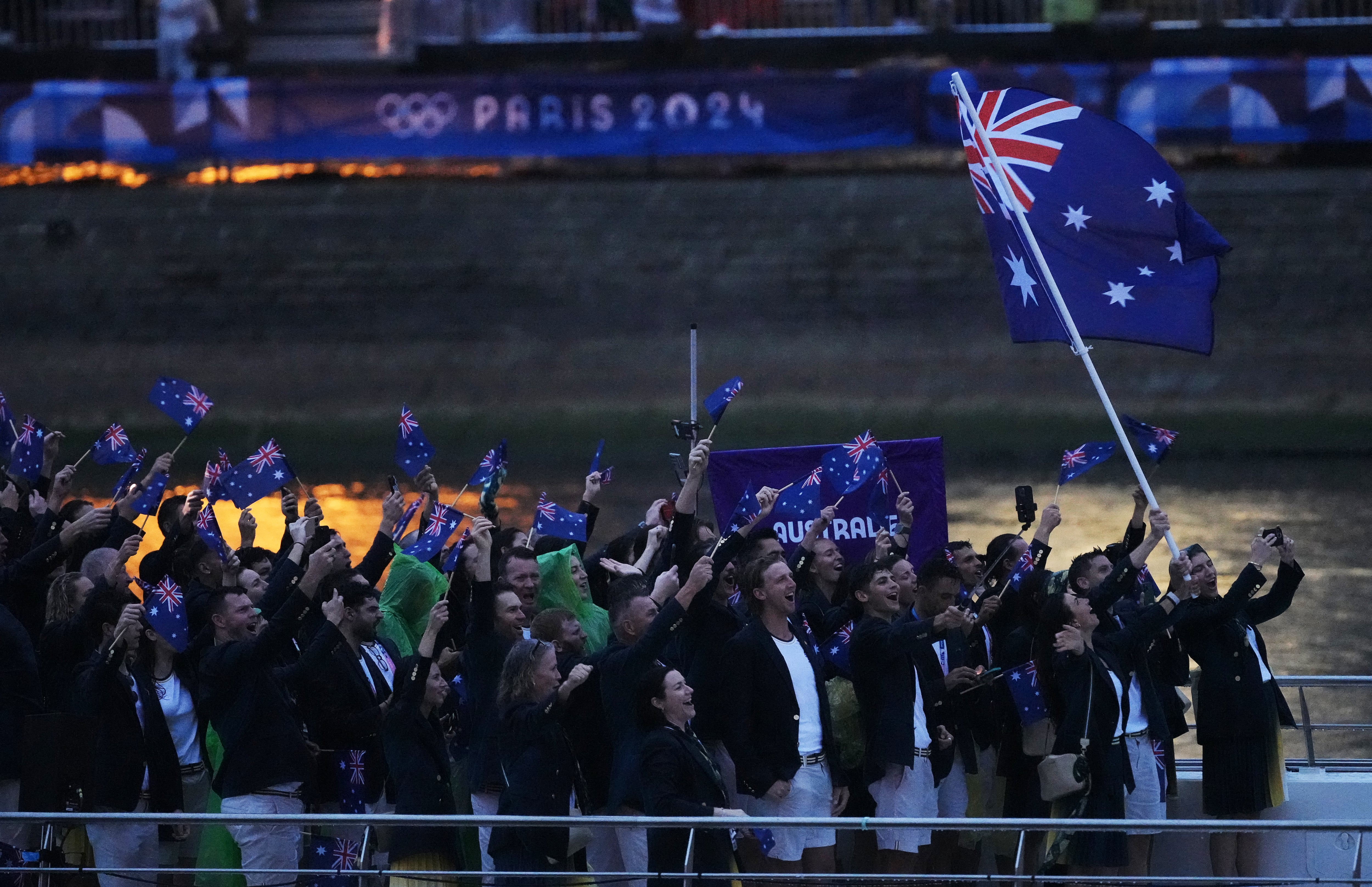 Australia fue una delegación bulliciosa por el río Sena. Ese país será la sede de los Juegos Olímpicos de 2032.