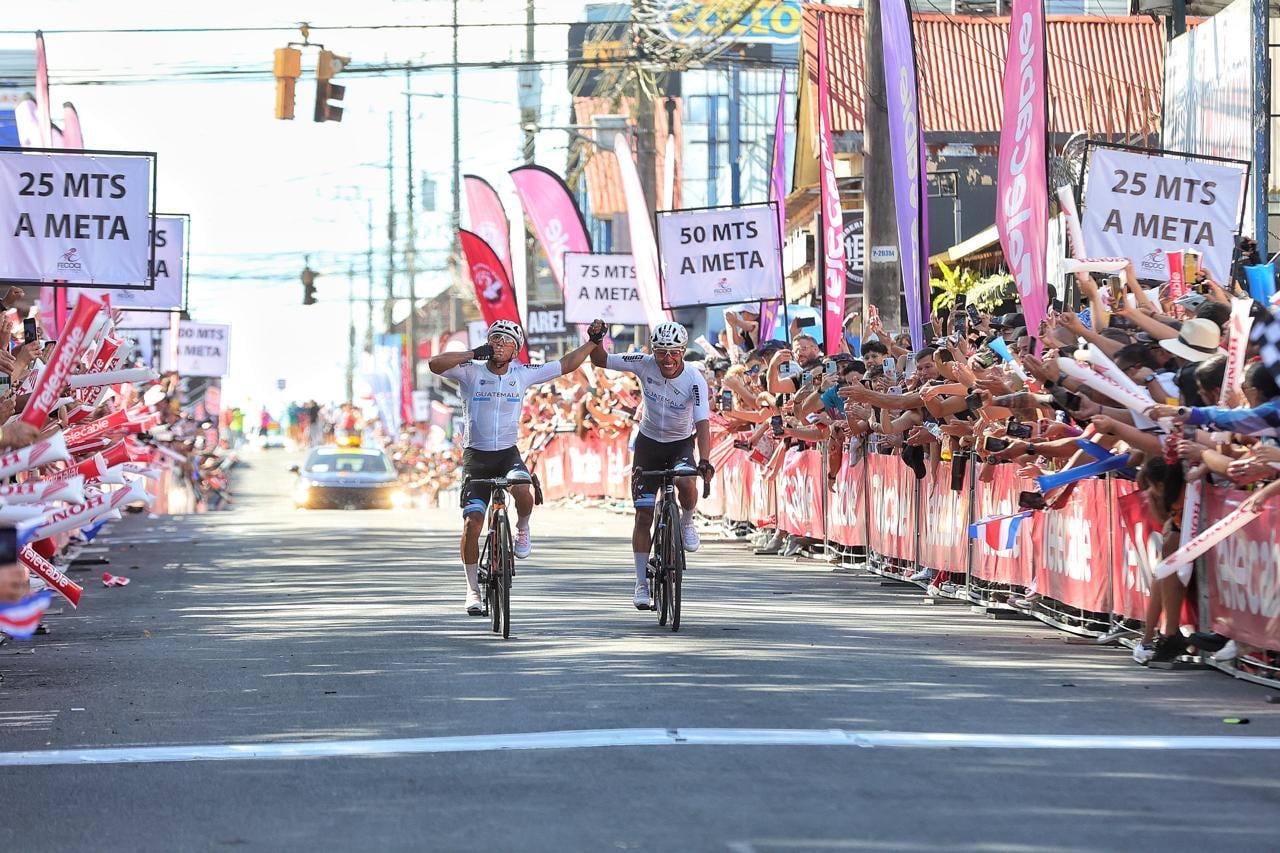Se completó la tercera etapa de la Vuelta a Costa Rica con el triunfo de José David Canastuj.
