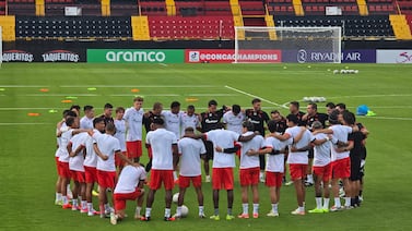 Alajuelense entre buenas y malas noticias: esto se vio hoy en su práctica en el Morera Soto (fotos y video)