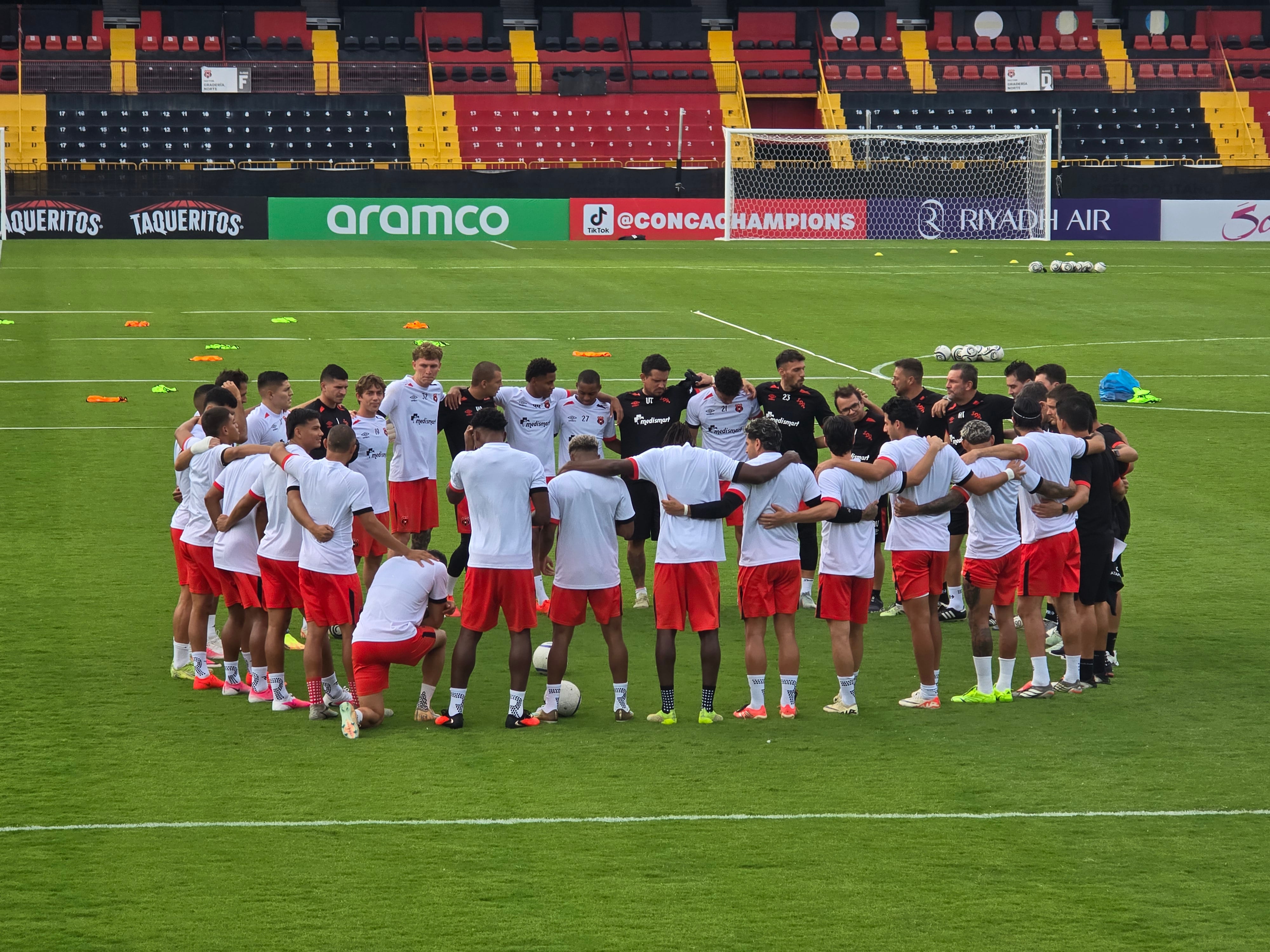 Liga Deportiva Alajuelense jugará contra Plaza Amador este miércoles 26 de agosto, a partir de las 8:36 p. m., en el Estadio Alejandro Morera Soto.