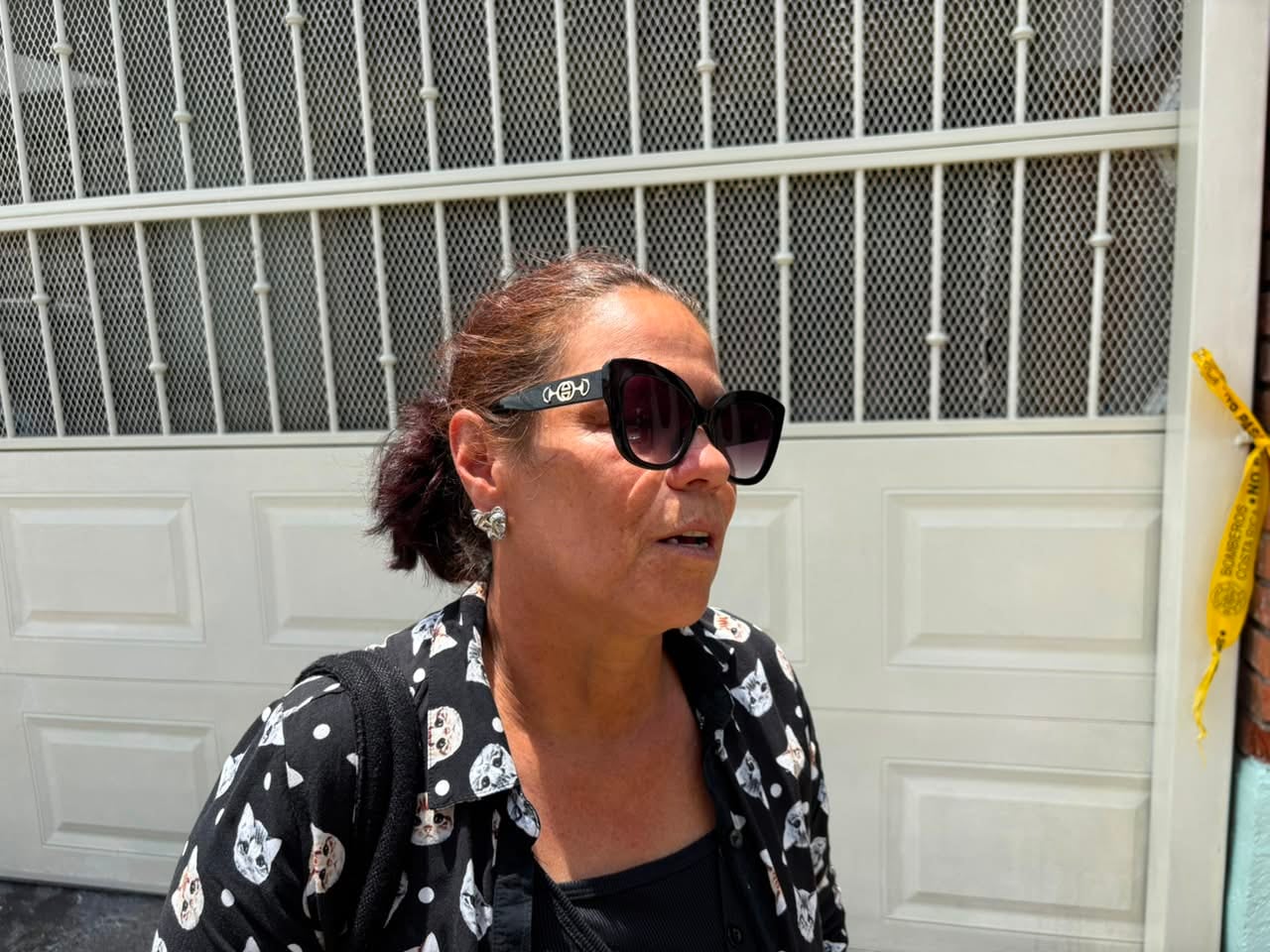 Elizabeth Redondo, hermana de don José Luis Sánchez Redondo, fallecido en un incendio junto a su esposa Eibi Pineda Martínez, describió al adulto mayor como un hombre ejeplar, lo calificó como un padre para ella.