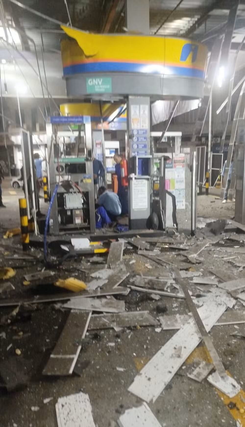 La explosión en la estación de GNV dejó un conductor fallecido y un frentista en condición crítica; investigan las causas