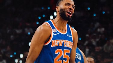 Los New York Knicks se llevan el segundo juego de las Finales de la NBA por la mínima