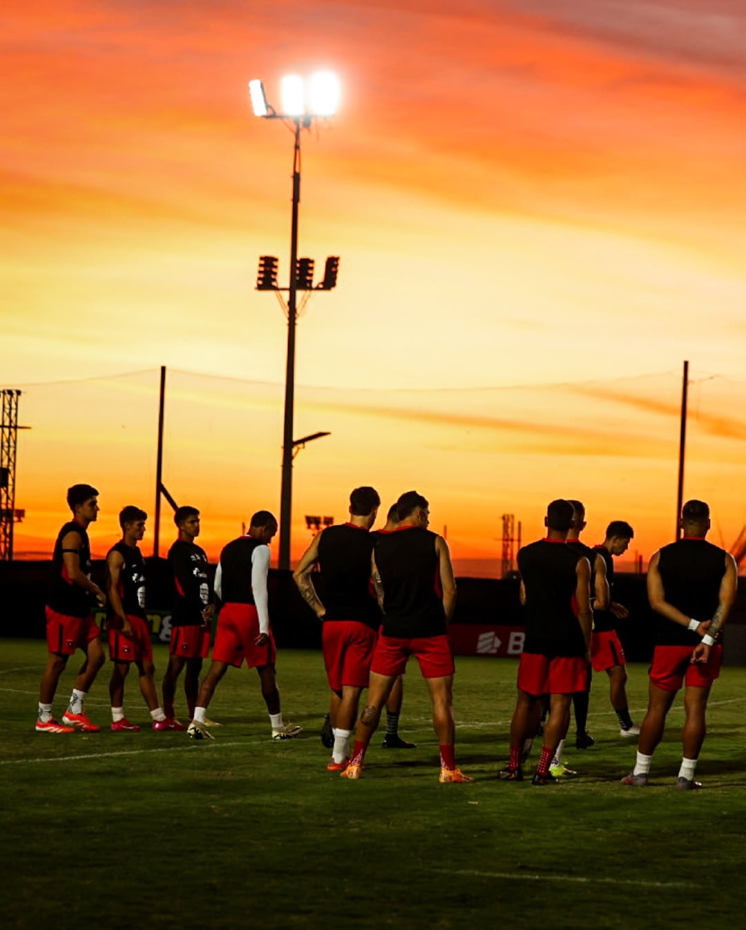 Liga Deportiva Alajuelense se trasladó a Liberia este lunes, para el partido definitivo de este martes por el pase a la semifinal del Torneo de Copa.