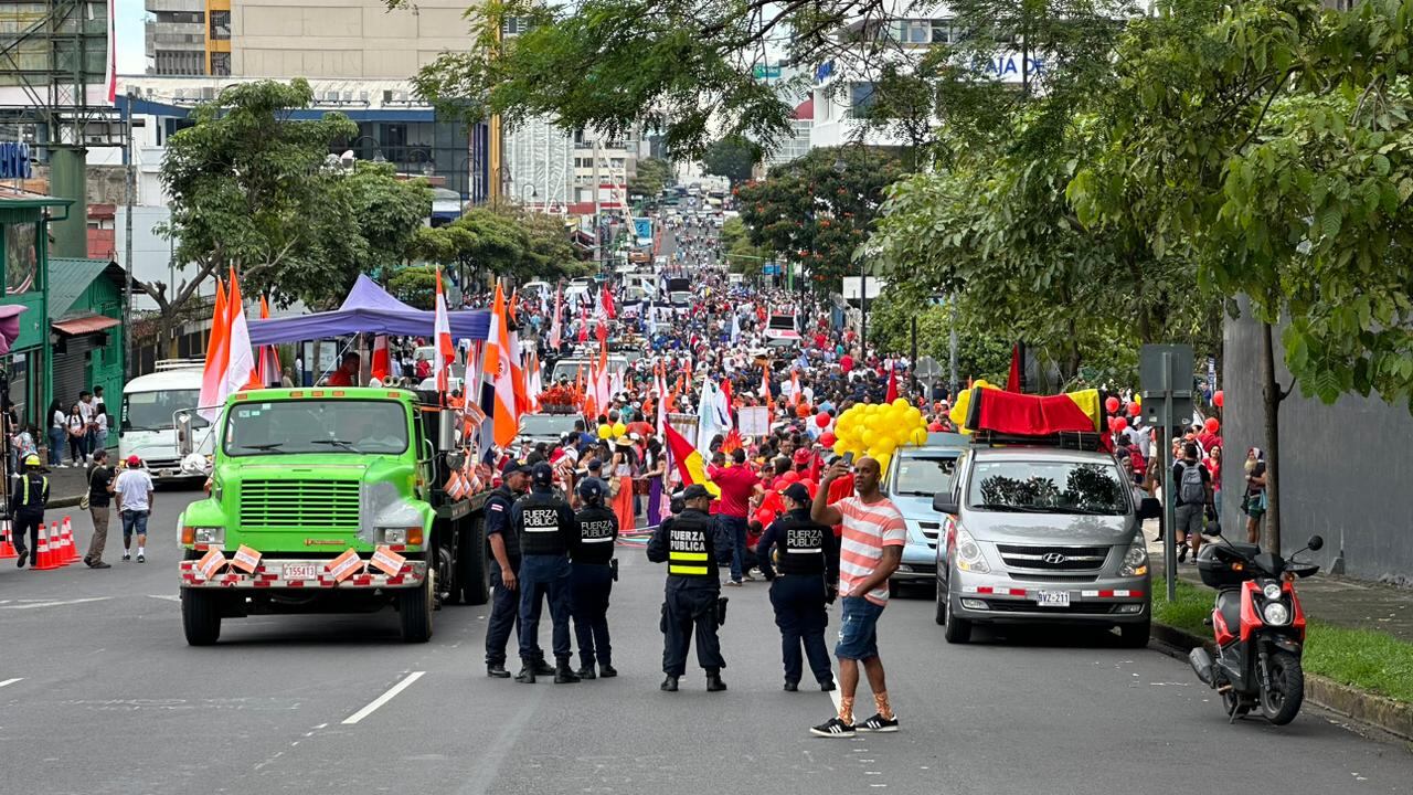 Marcha hacia Casa Presidencial. Miércoles 25 de octubre 2023.