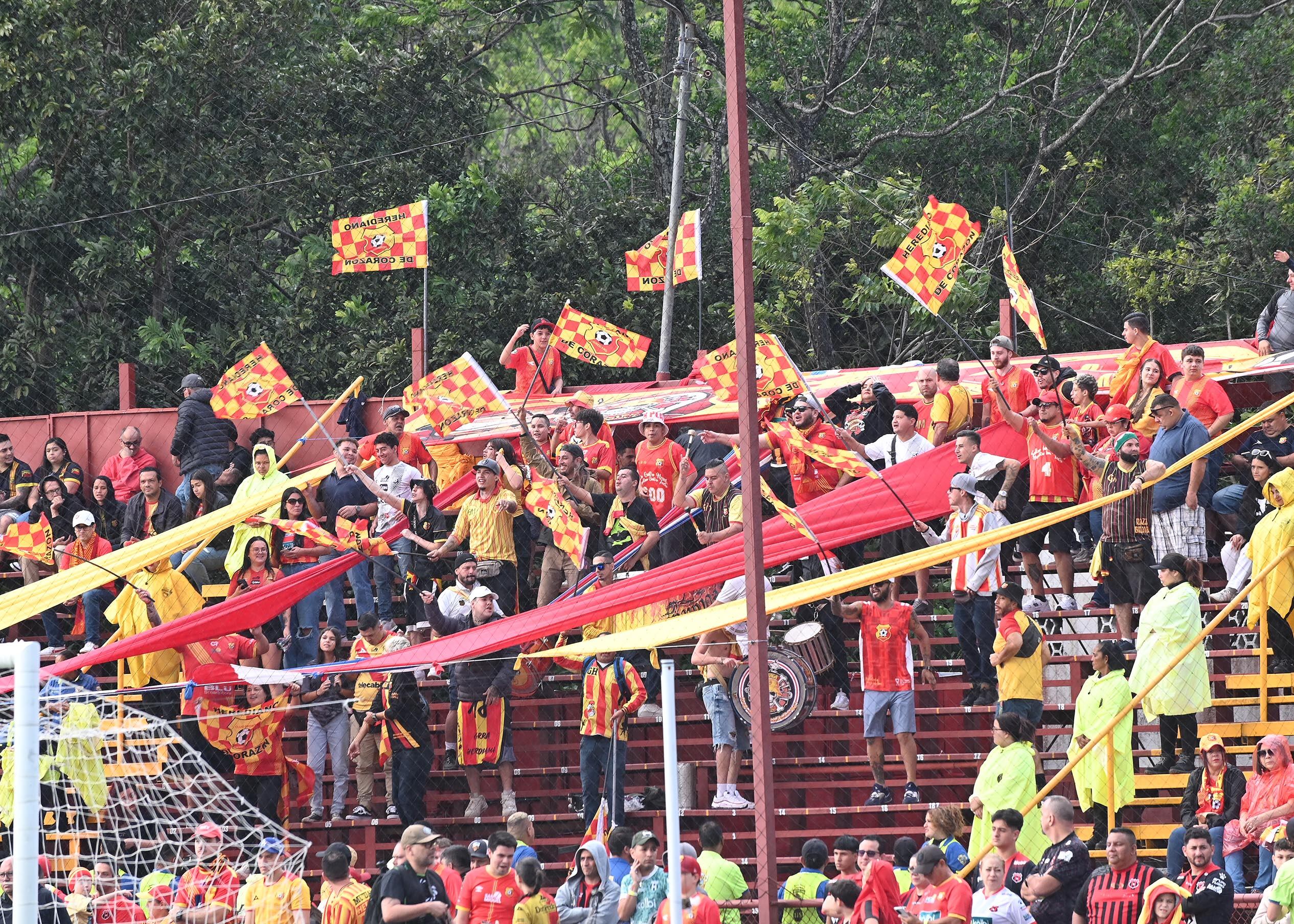 Club Sport Herediano vs Liga Deportiva Alajuelense (semifinal 2024)