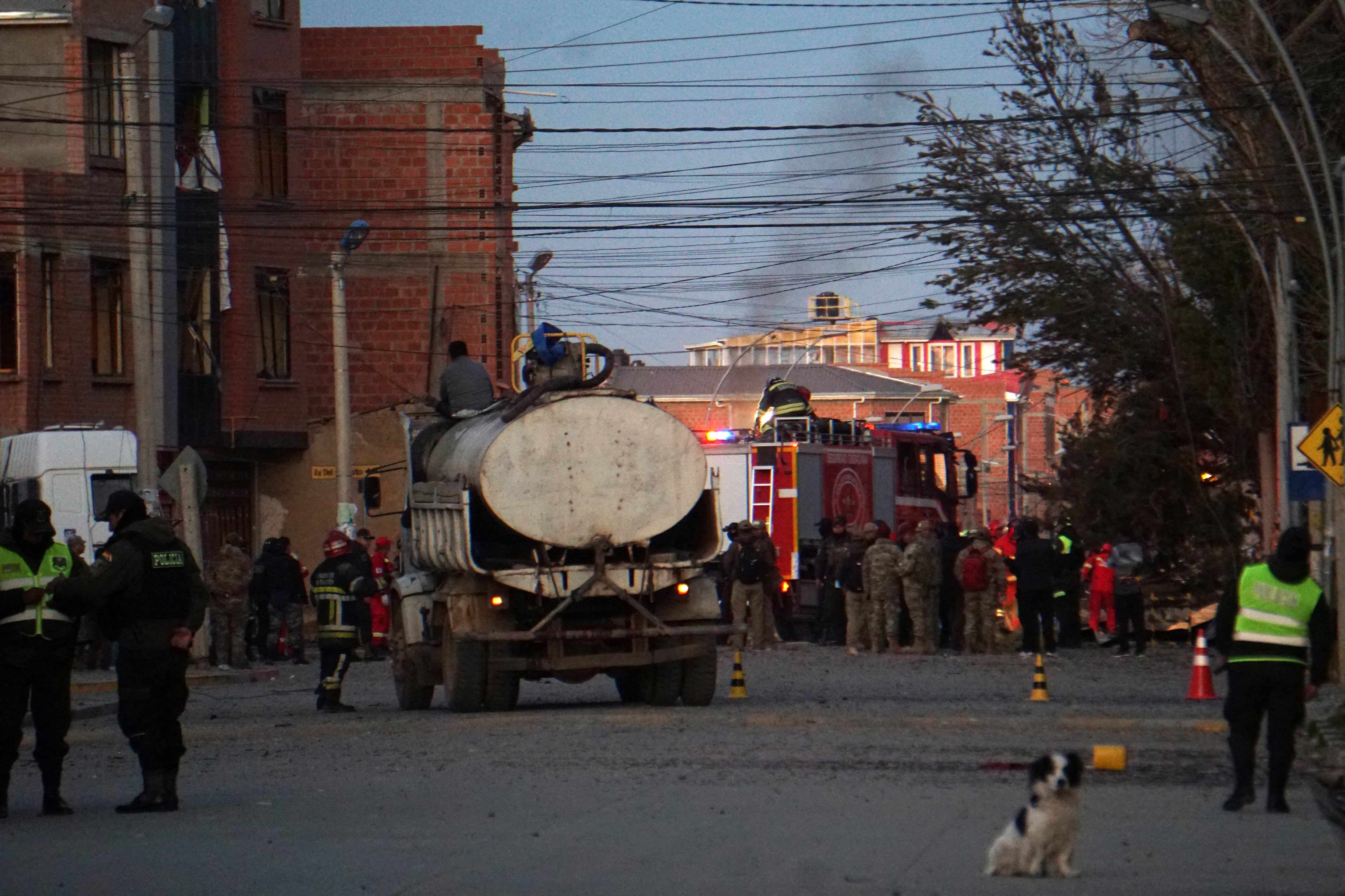 Tragedia en Viacha: Explosión en cuartel del Ejército deja fallecidos, decenas de heridos y desaparecidos