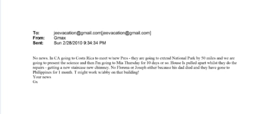 Ghislaine Maxwell, quien fue pareja y cómplice del multimillonario en el tráfico de menores de edad.