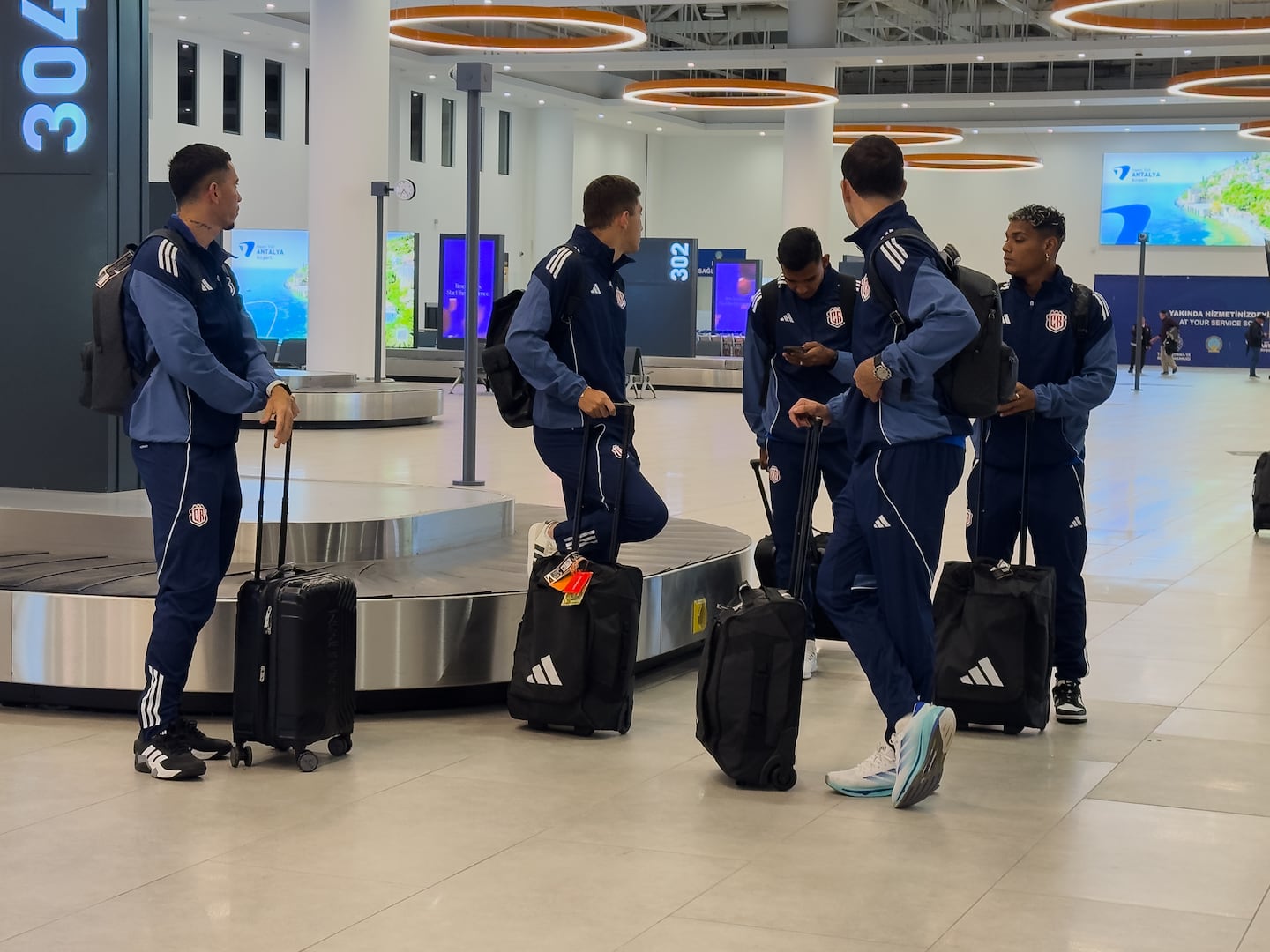 Así llegó Jeyland Mitchell a la Selección de Costa Rica tras el susto con su equipo europeo