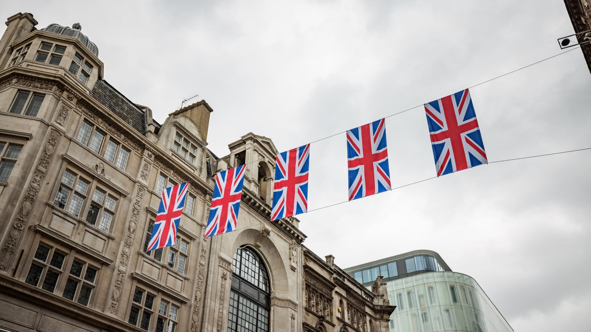 La Embajada Británica cerró su sede en San José. Atiende por cita y brinda ayuda urgente a través de WhatsApp.