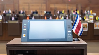 ¿Más días de plenario? Diputados electos reaccionan a propuesta de sesionar los viernes