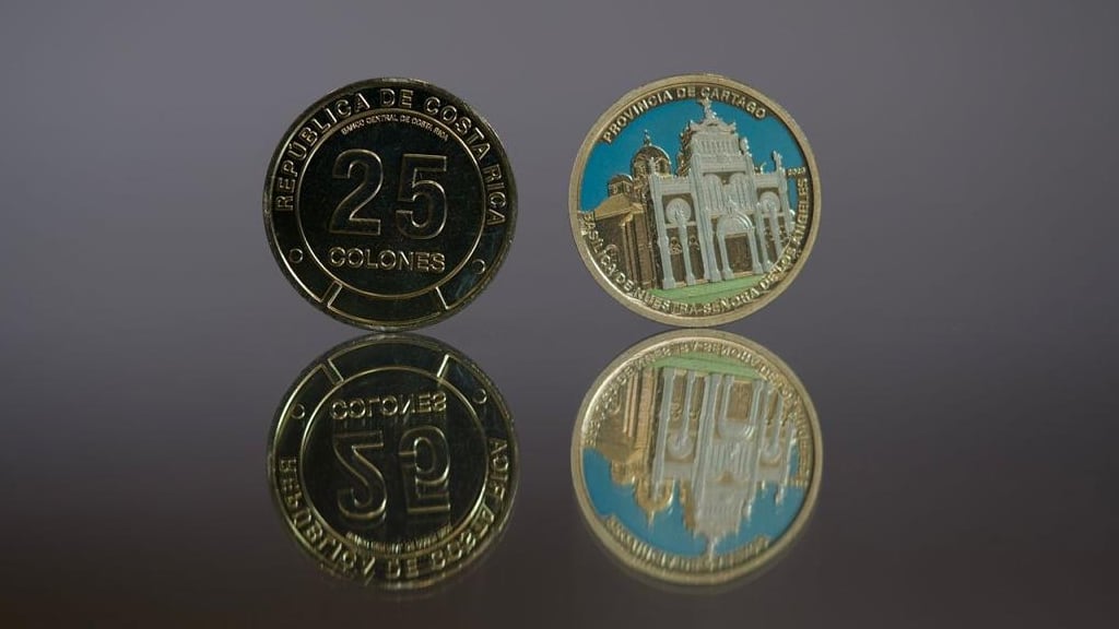 Quinta moneda coleccionable de ₡25.