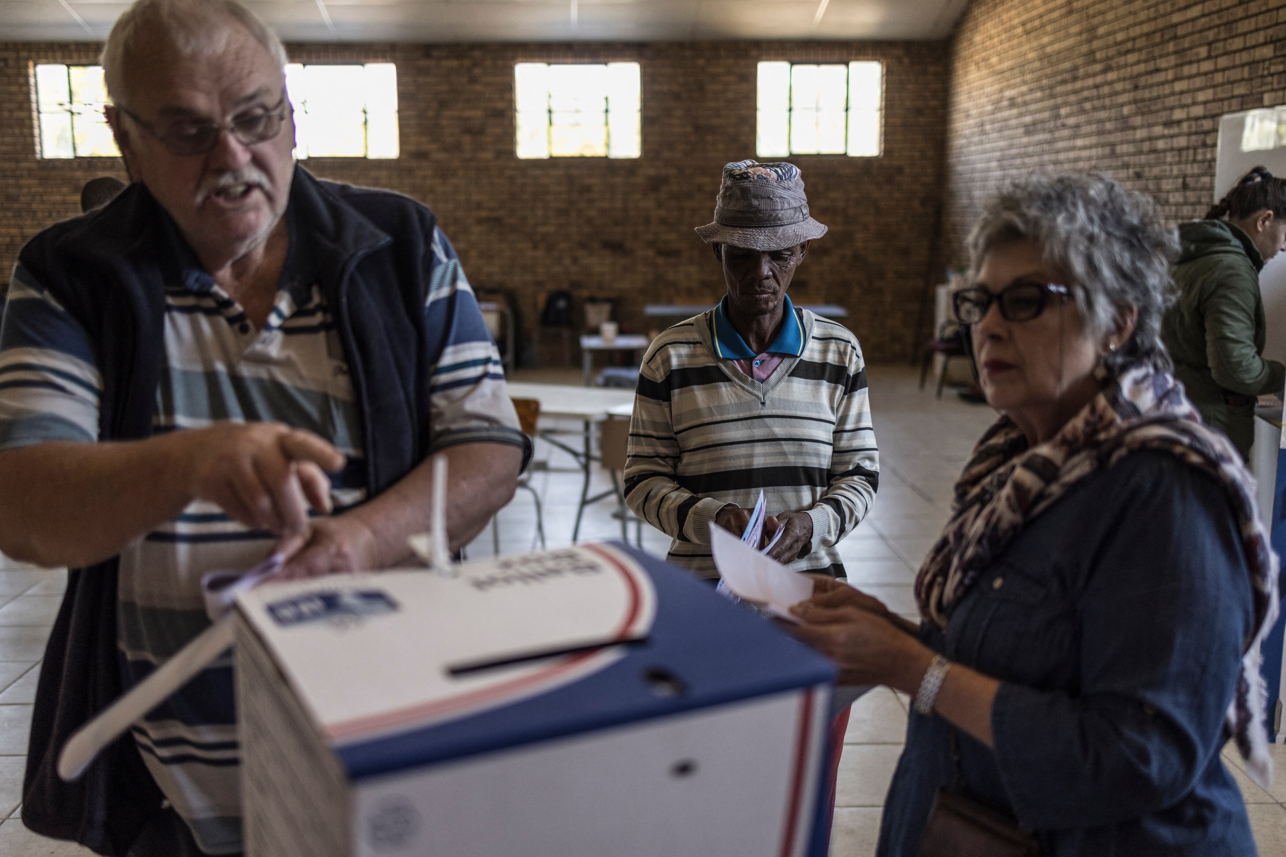 En las elecciones de 2019, el ANC obtuvo el 57% de los votos, pero ahora se estima que ronda el 40%.