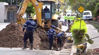 AyA anuncia restablecimiento del suministro de agua potable en Santa Ana y Escazú