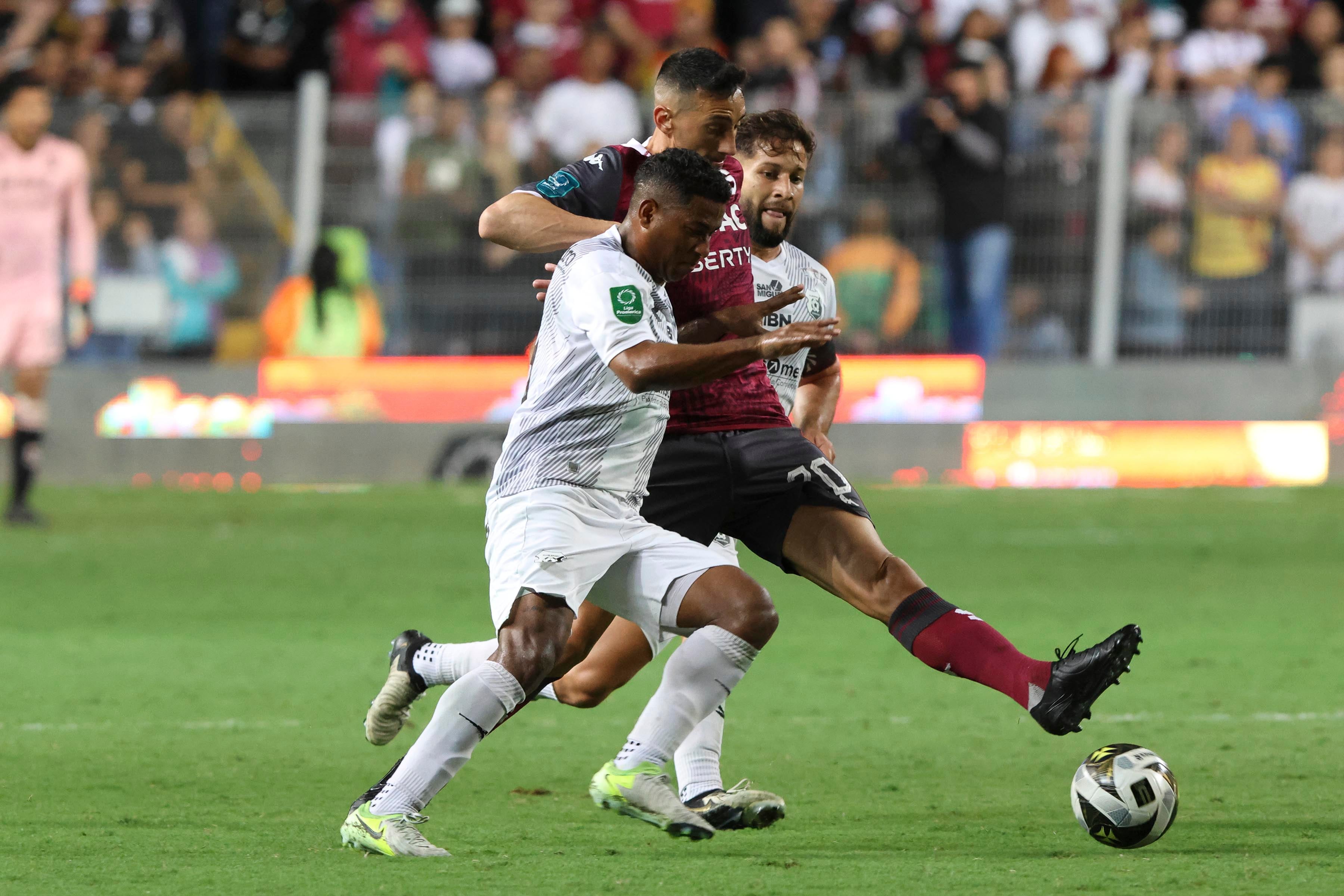 Saprissa vs Herediano