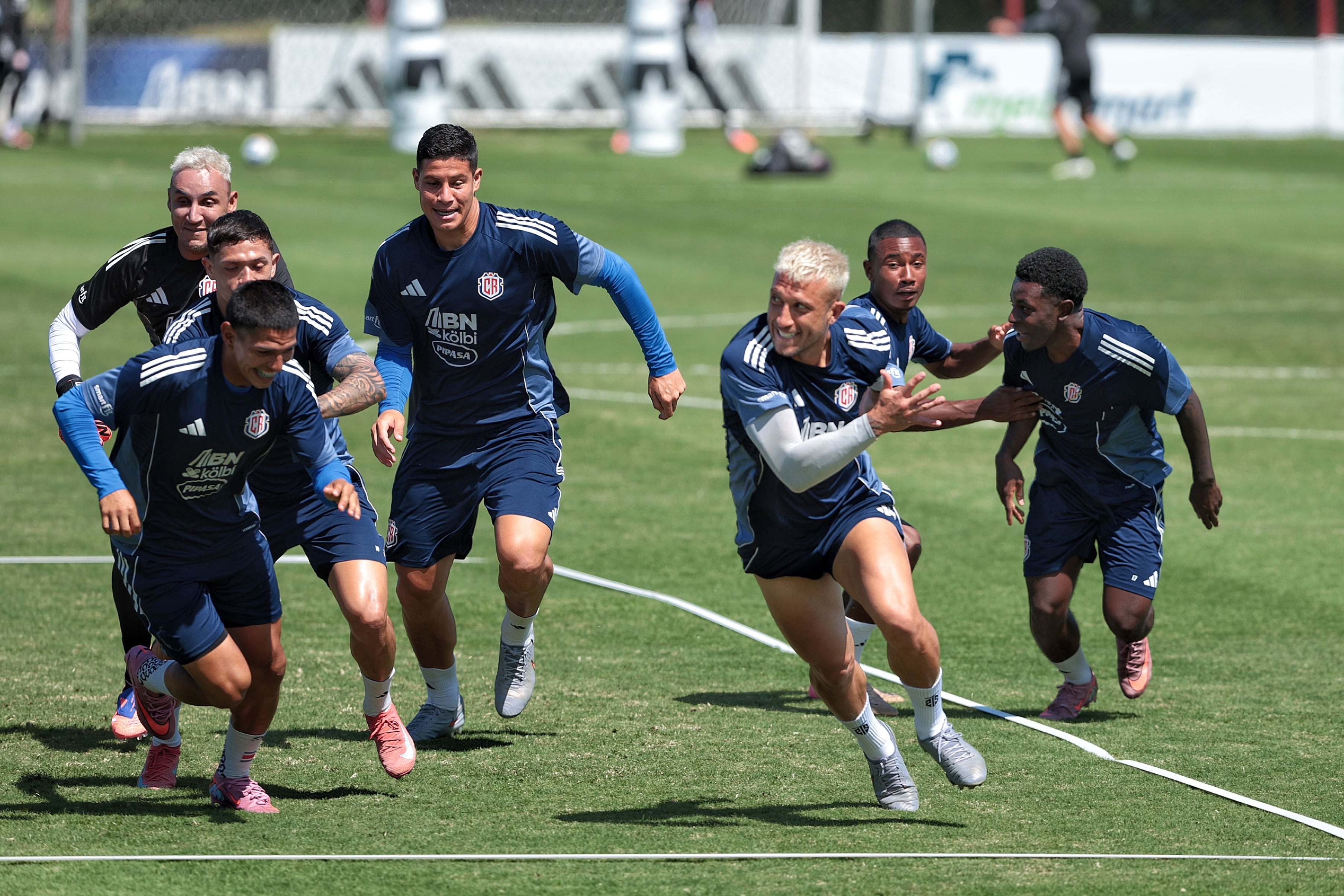 17/11/2025/ Fotos del entrenamiento de la selección nacional de Costa Rica previo a partido ante su similar de Honduras en Proyecto Gol por las eliminatorias al mundial FIFA 2026 / Foto John Durán