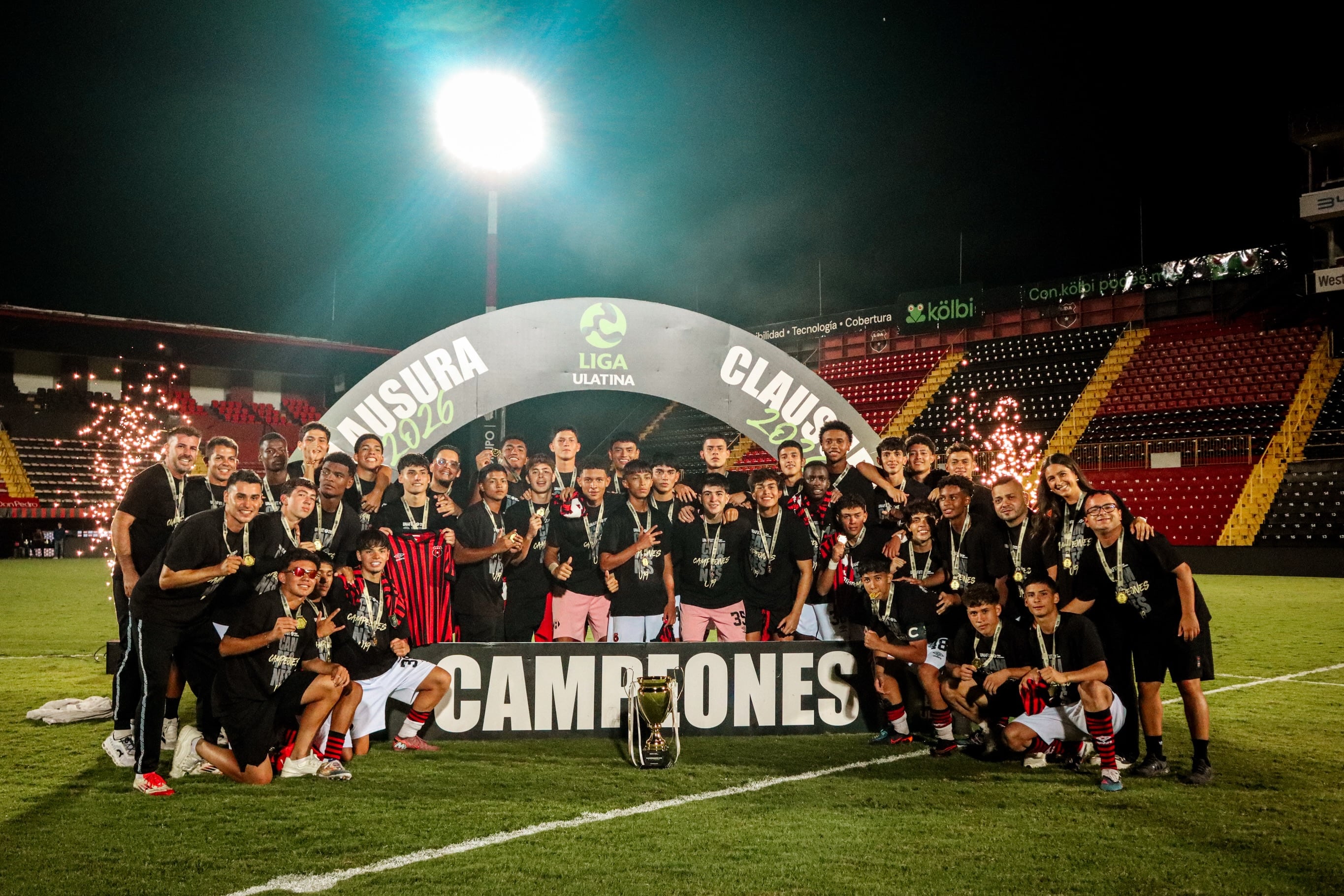 La U-19 de Liga Deportiva Alajuelense venció a Cartaginés y es bicampeón de la categoría.
