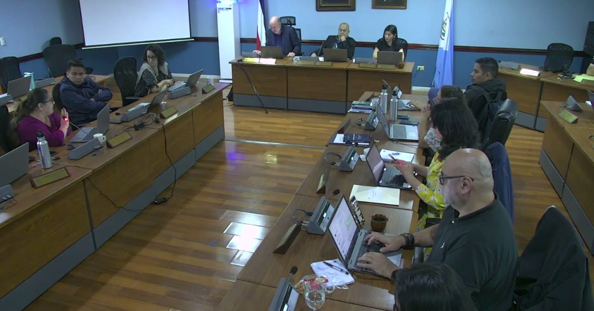 El Concejo Municipal de Montes de Oca, el pasado 22 de julio, aprobó una moción de apoyo al voto de censura contra la ministra de Educación. (Foto: captura de transmisión de Consejo Municipal de Montes de Oca) (Consejo Municipal de Montes de Oca)