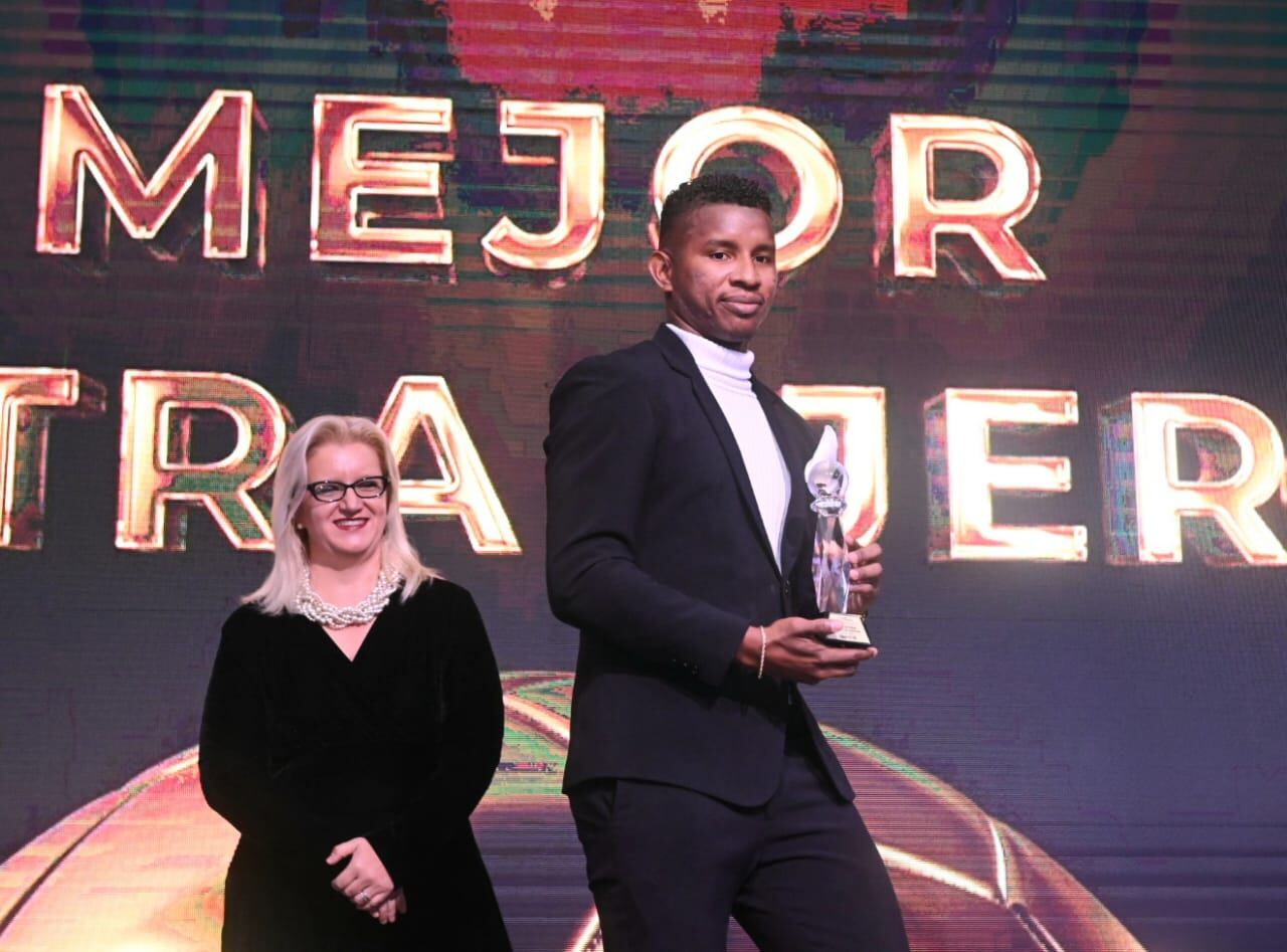 Fidel Escobar, premios Unafut