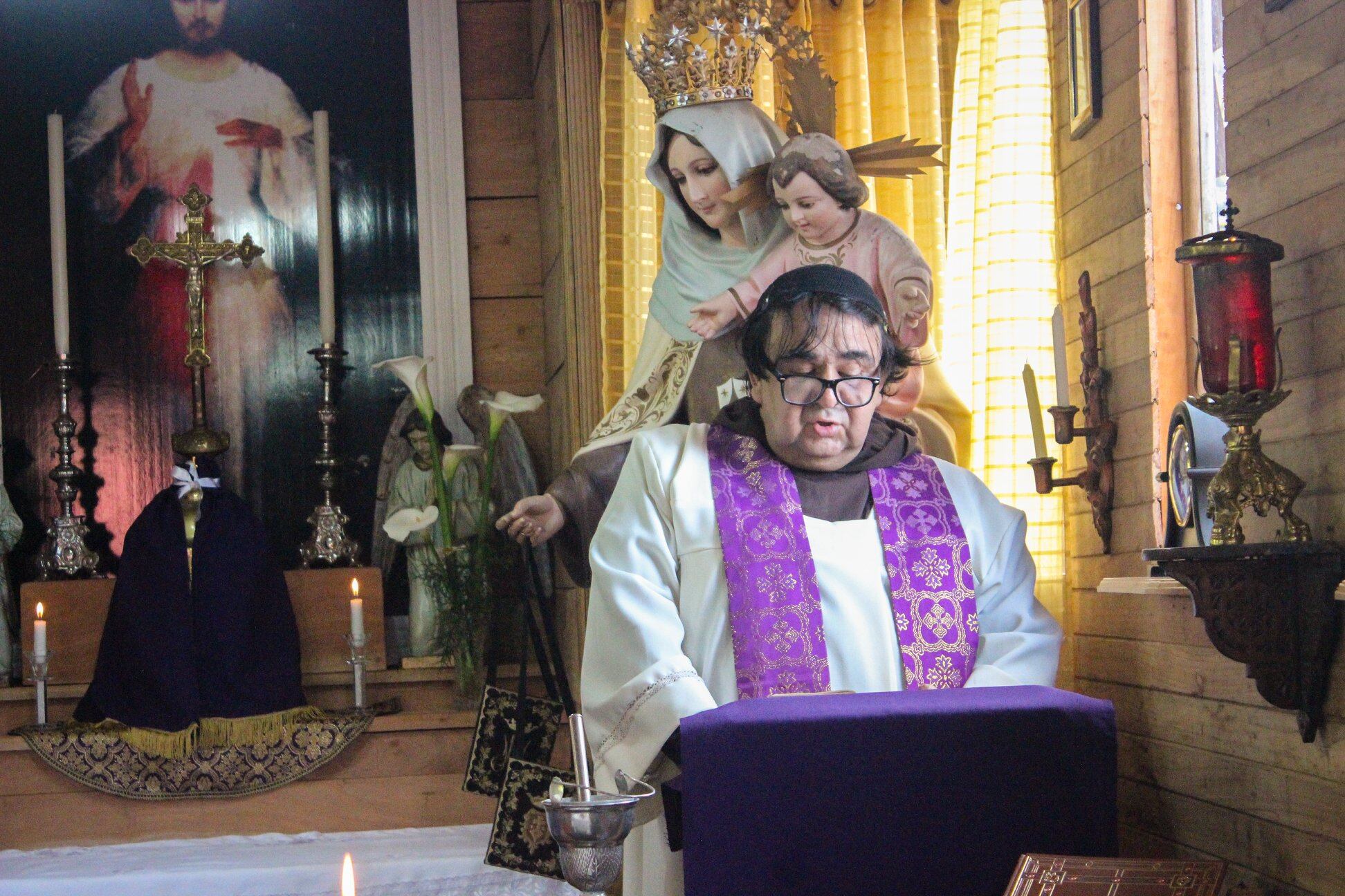 Monseñor José Salazar Mora, obispo de la diócesis de Tilarán-Liberia, quien el pasado 8 de junio nombró exorcista al padre Javier Francisco Dengo Esquivel