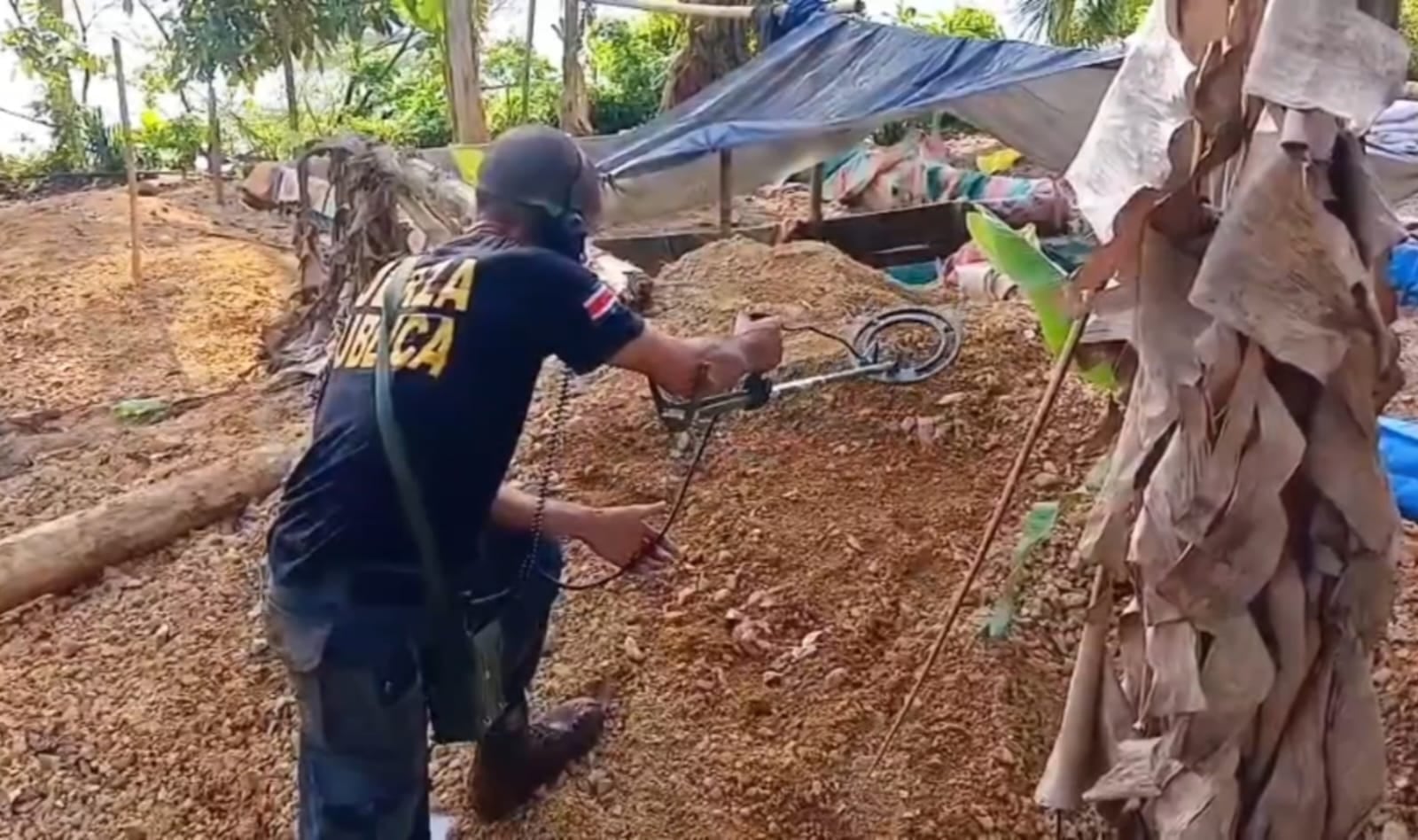 Operativo en cerro Conchuditas